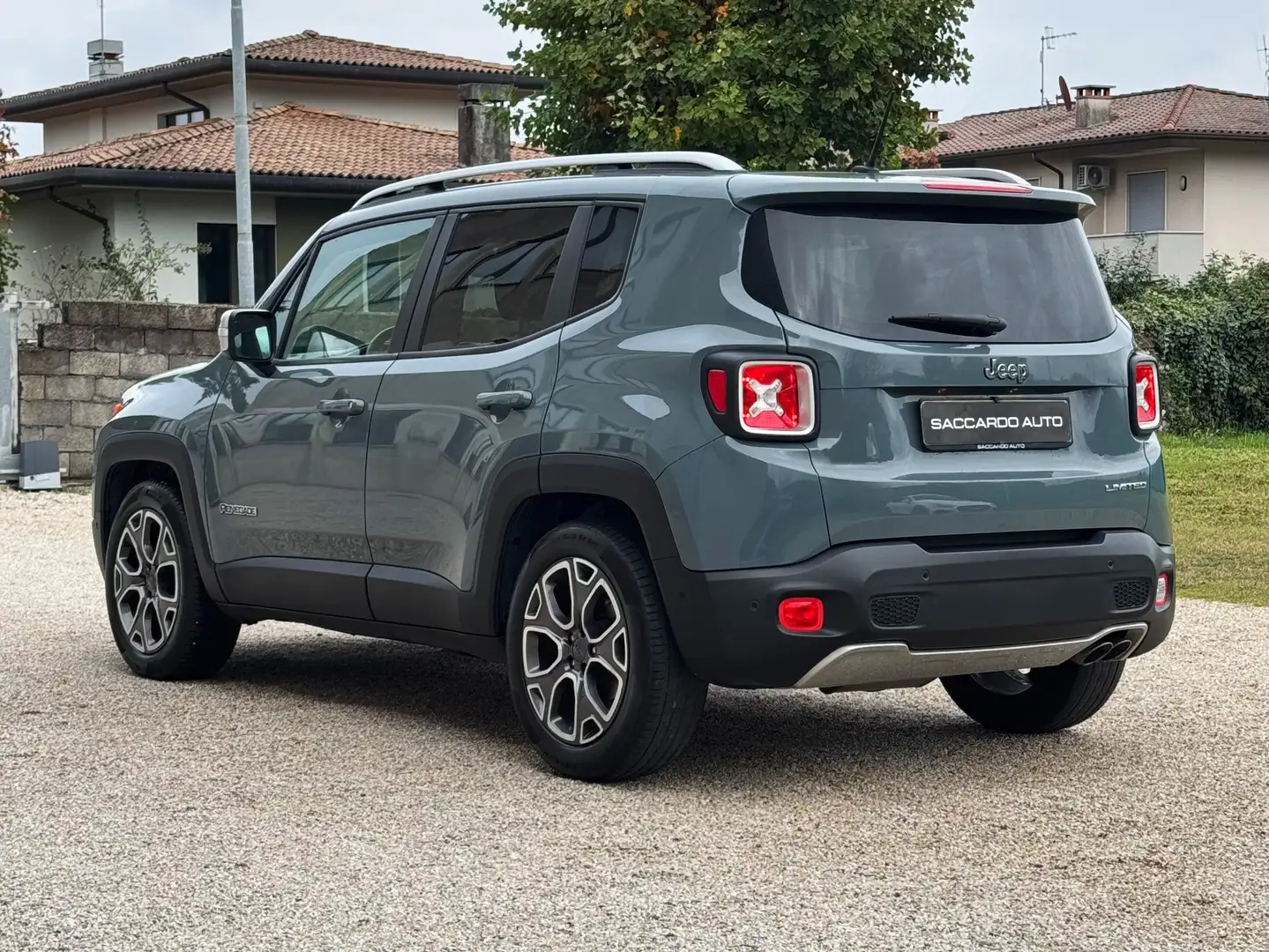 Jeep Renegade 1.6 Mjt 120cv Limited | PREZZO PROMO Grigio - 2