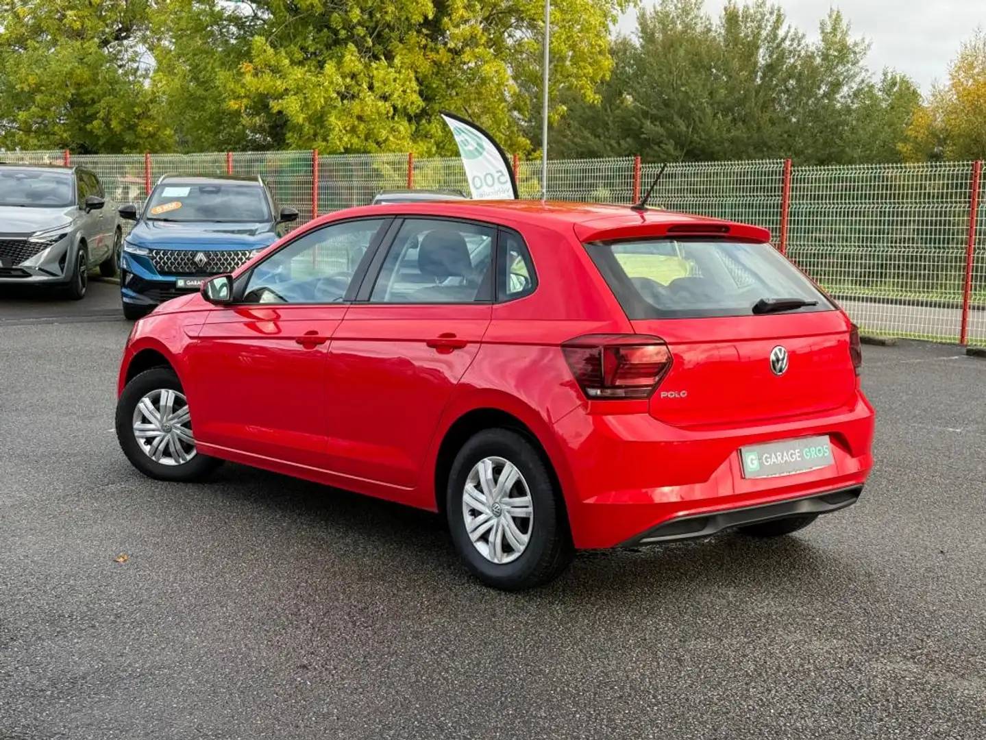 Volkswagen Polo 1.0 80 S&S BVM5 Trendline Rouge - 2