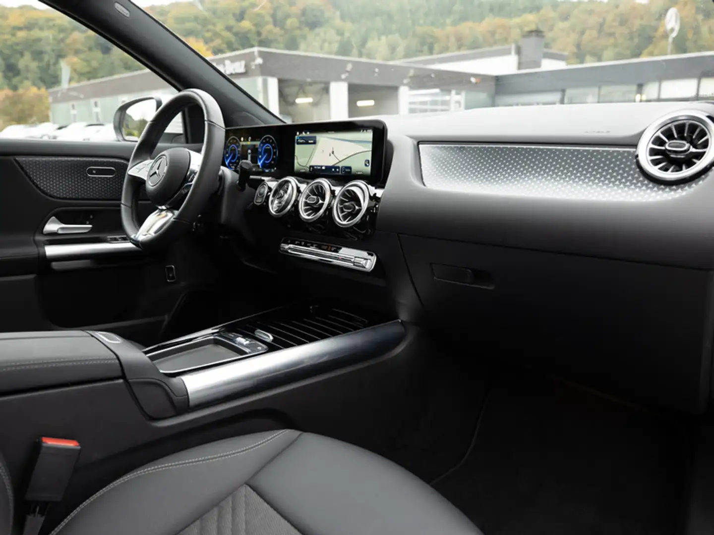 Mercedes-Benz EQA 350 4M Progressive/LED/Kamera/Pano/Totw/18' Weiß - 2