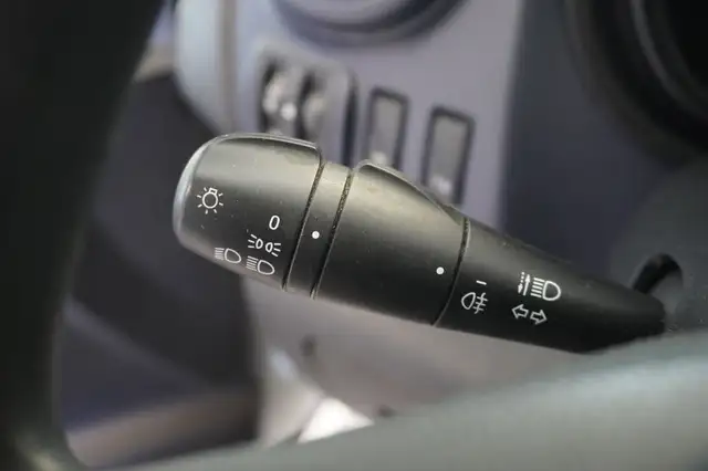 Opel Vivaro view 12