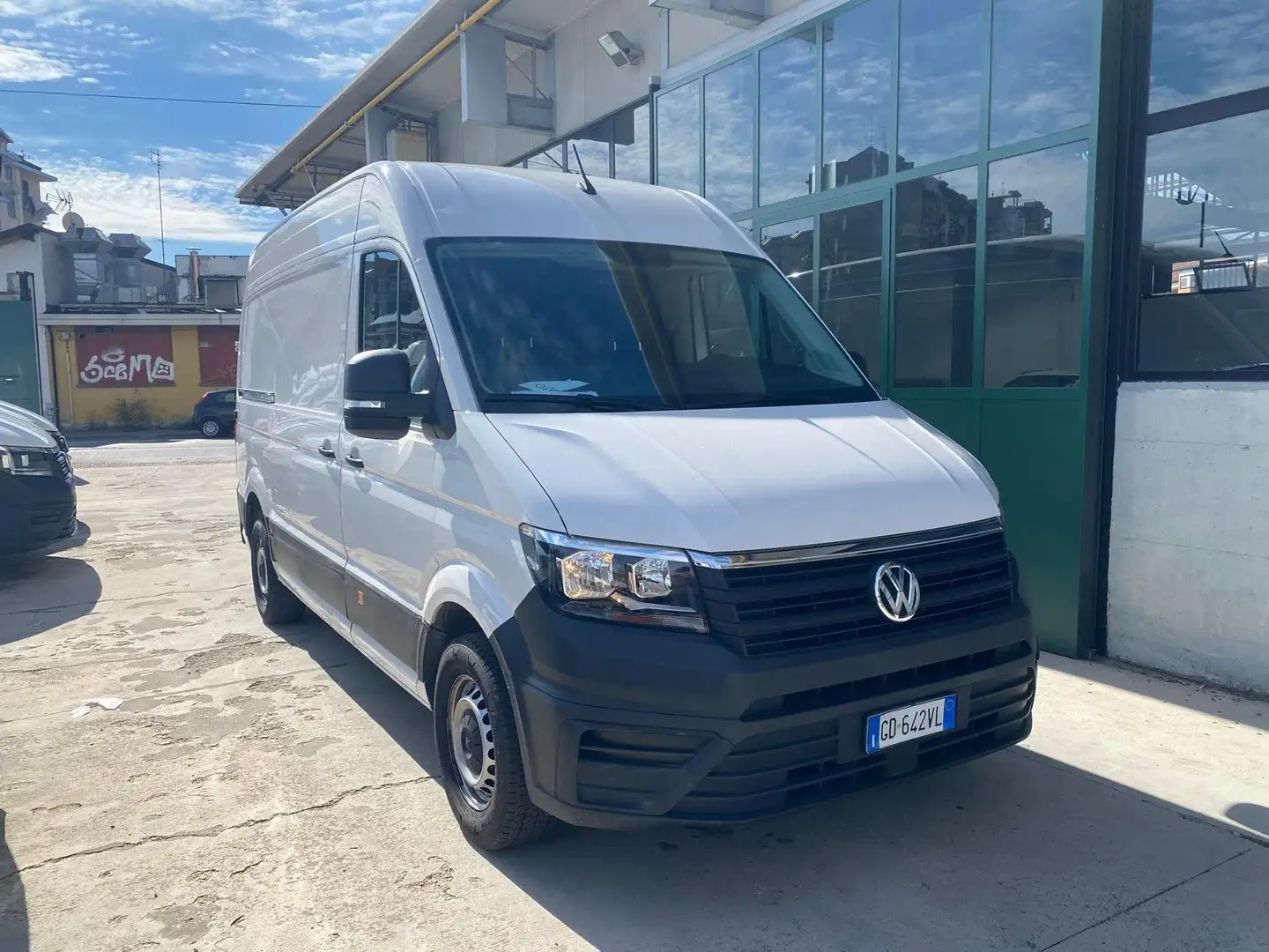 Volkswagen Crafter CRAFTER L3H3 30Q 2.0 TDI 140CV Blanc - 2