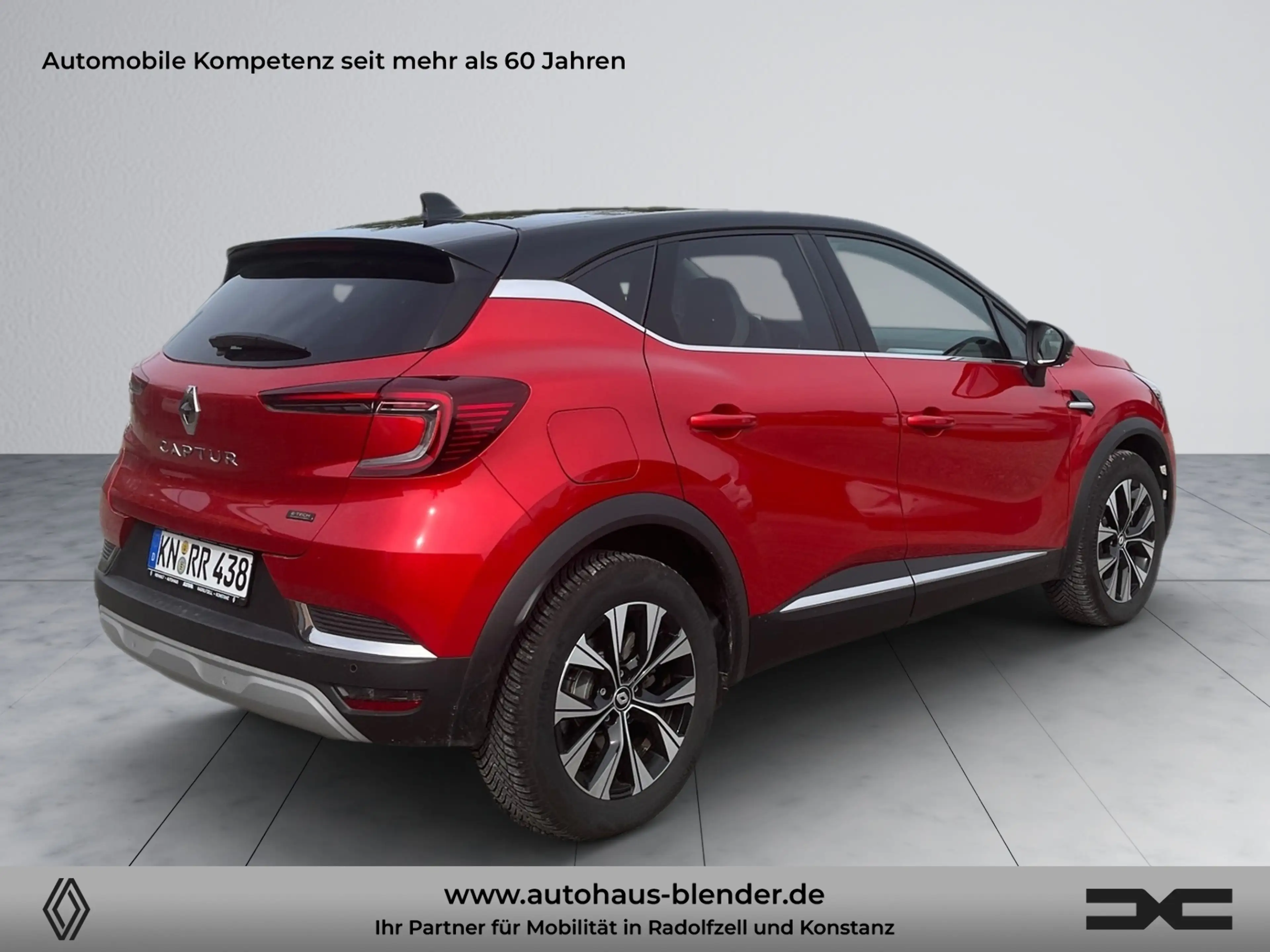 Renault Captur TECHNO Plug-in Hybrid — photo 3