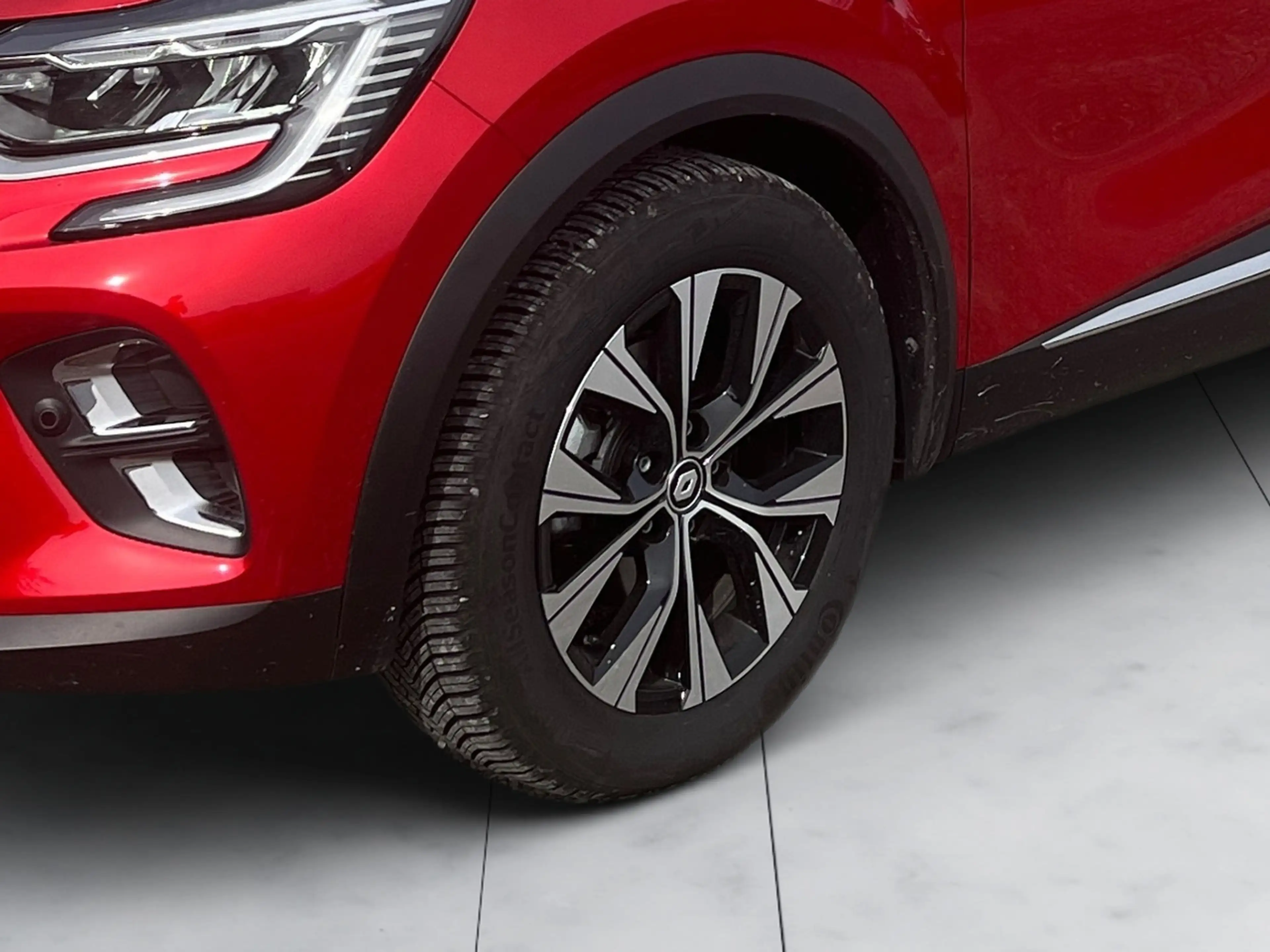 Renault Captur TECHNO Plug-in Hybrid — photo 7