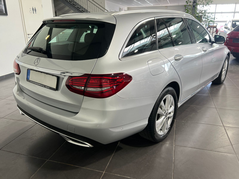 Mercedes-Benz C 200 T Automatik **LED*Navi*Kamera*Temp** — photo 6