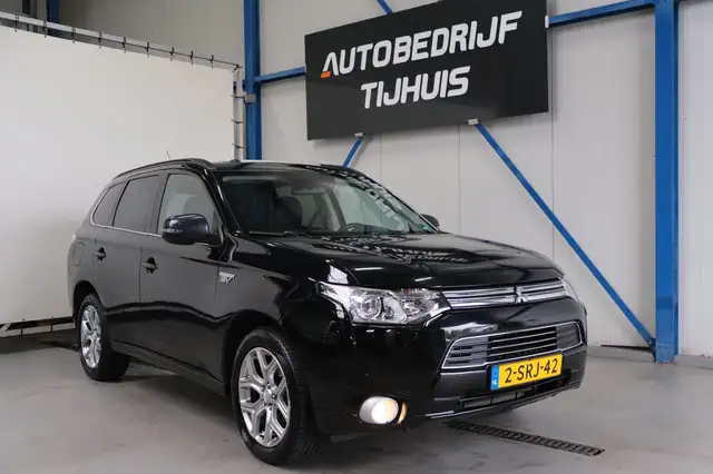 Mitsubishi Outlander 2.0 PHEV instyle
