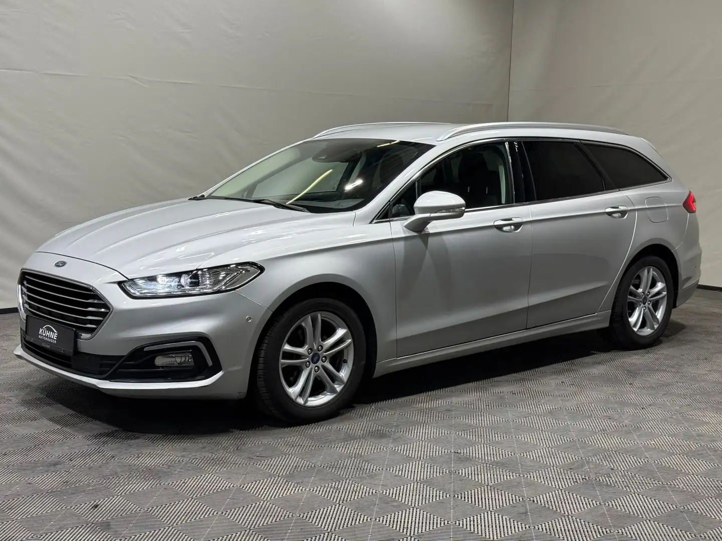Ford Mondeo Turnier 2.0 Titanium | NUR HÄNDLER! Silber - 2