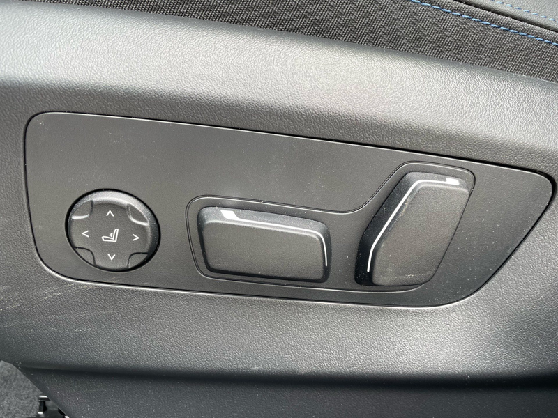 BMW 550 e xDrive Tour. M Sport || AHK Pano el.Sitze — photo 11