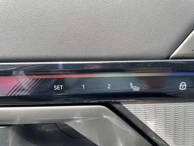 BMW 550 e xDrive Tour. M Sport || AHK Pano el.Sitze — photo 8