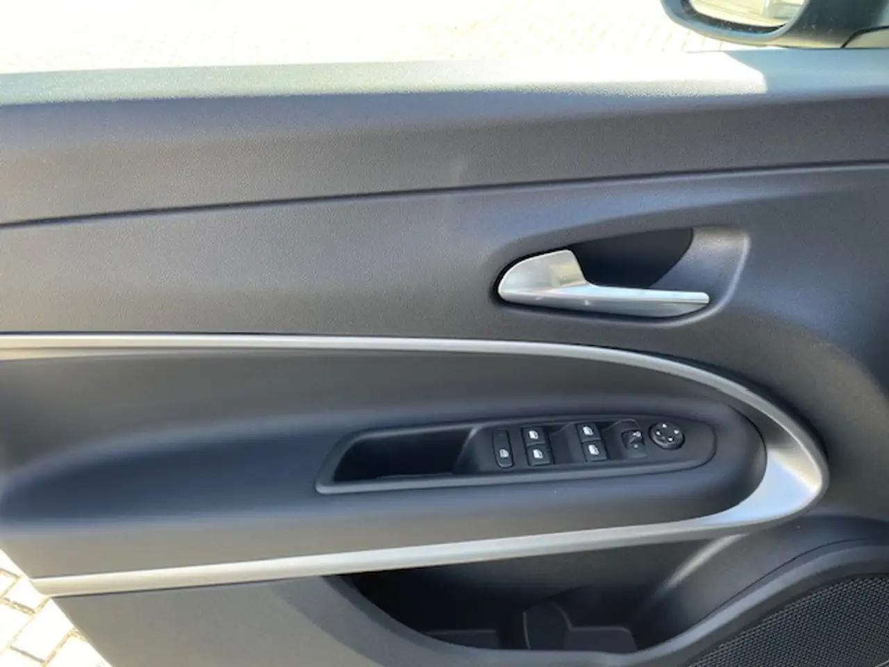 Jeep Avenger 1.2 Turbo e-hybrid Summit 110CV EDCT6 PREZZO REALE 9