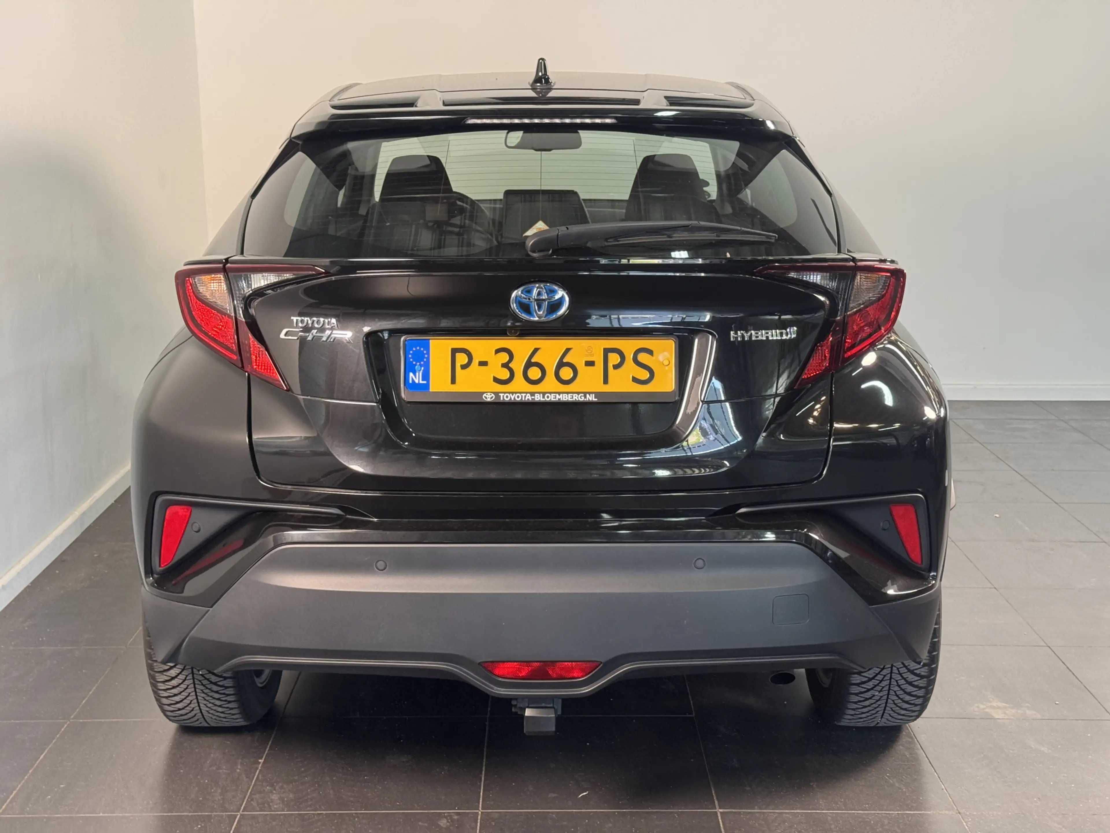 Toyota C-HR 1.8 Hybrid Dynamic | Afneembare trekhaak | Klasse — photo 7