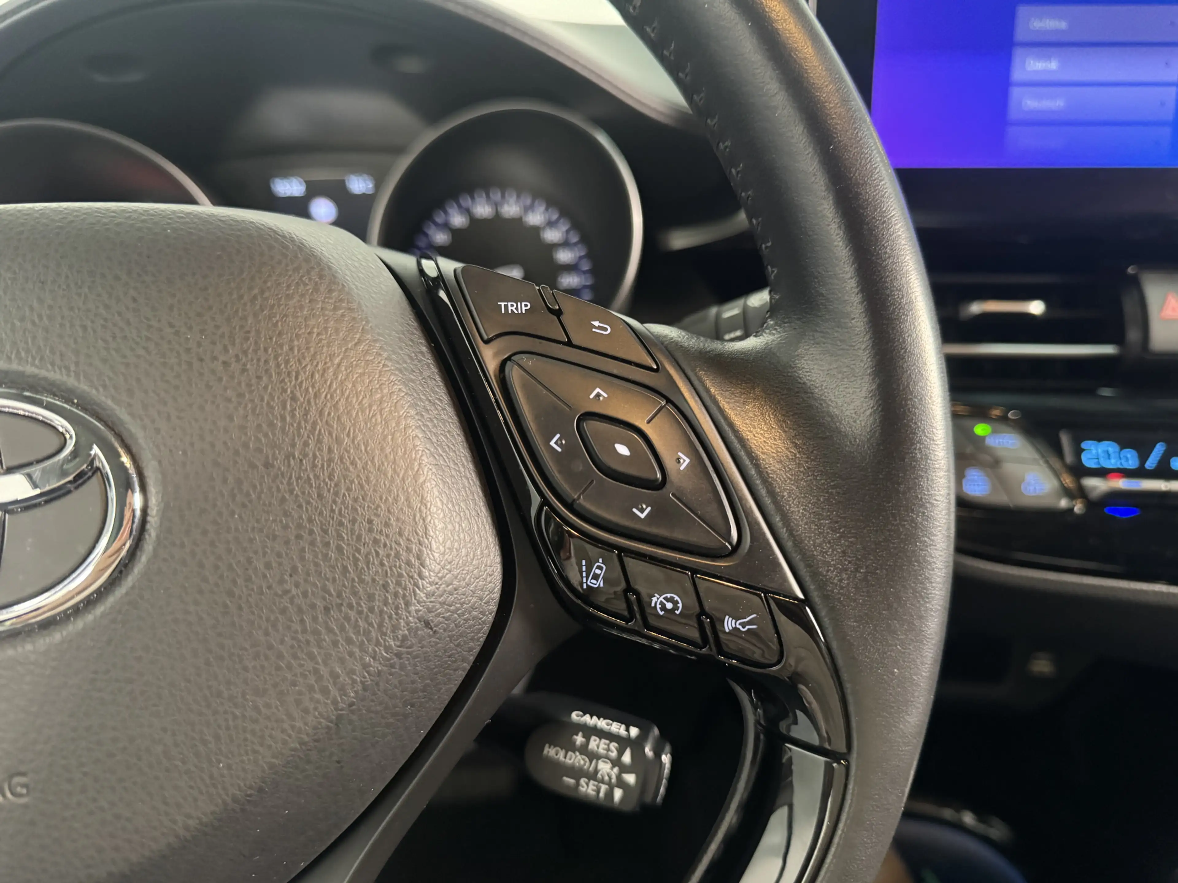 Toyota C-HR 1.8 Hybrid Dynamic | Afneembare trekhaak | Klasse — photo 13
