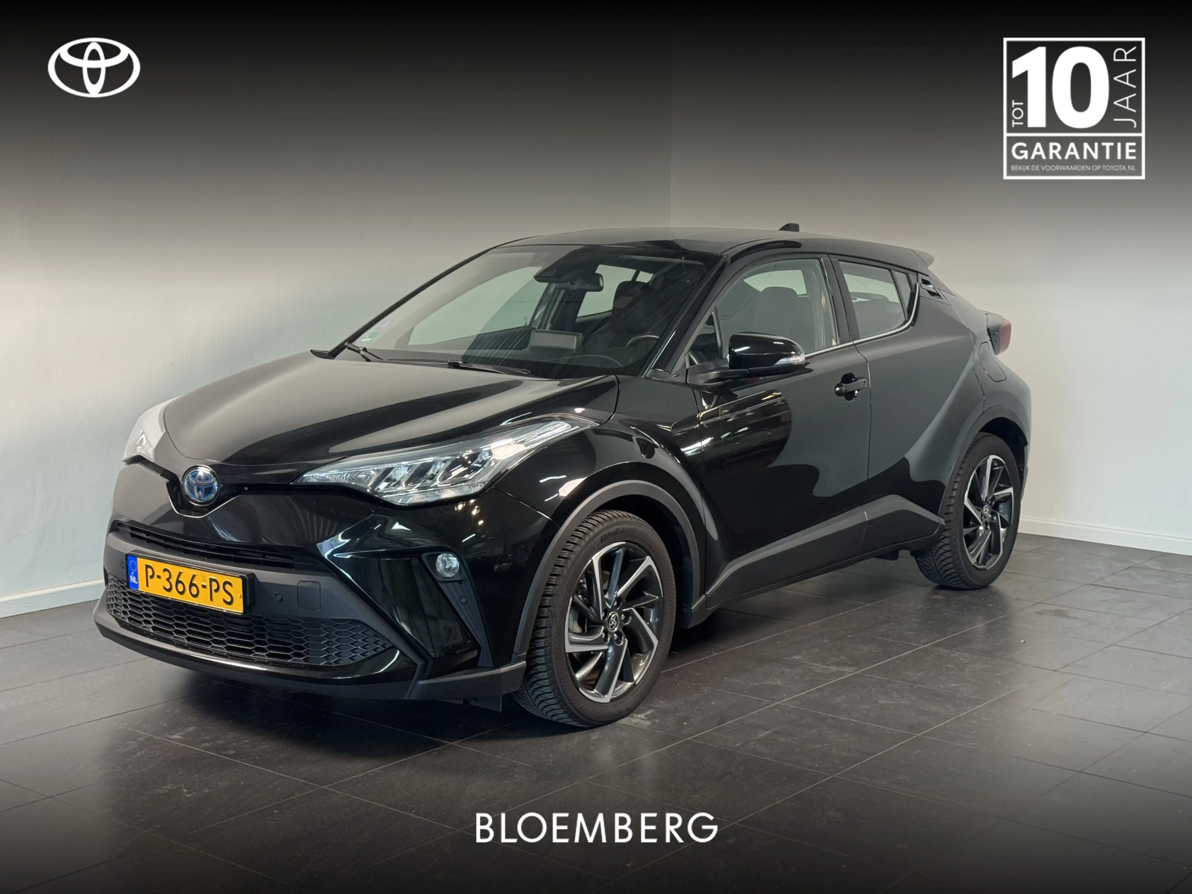 Toyota C-HR 1.8 Hybrid Dynamic | Afneembare trekhaak | Klasse