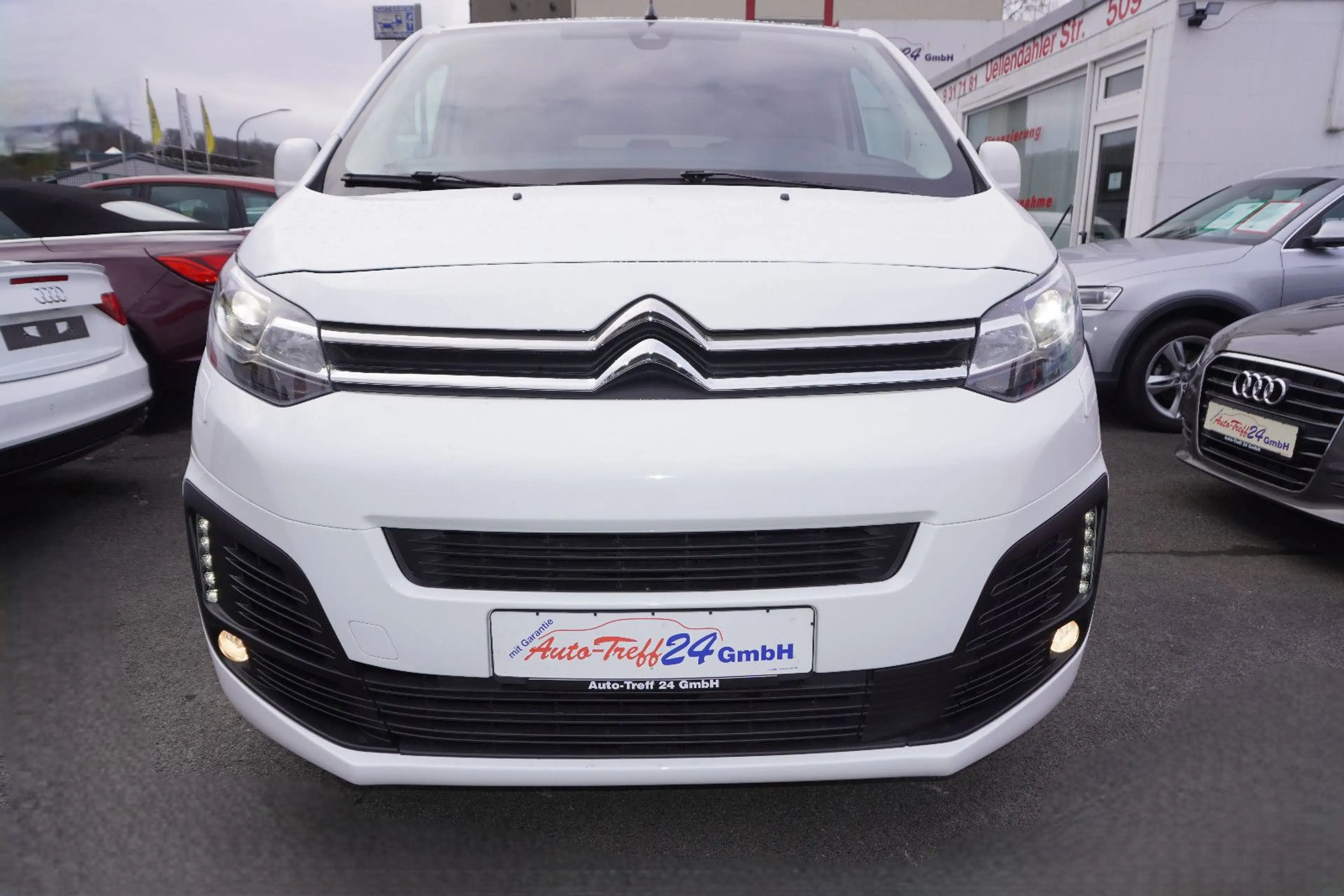 Citroen Spacetourer Spacetourer Feel M*8 Sitzer*AHK*PDC* — photo 2