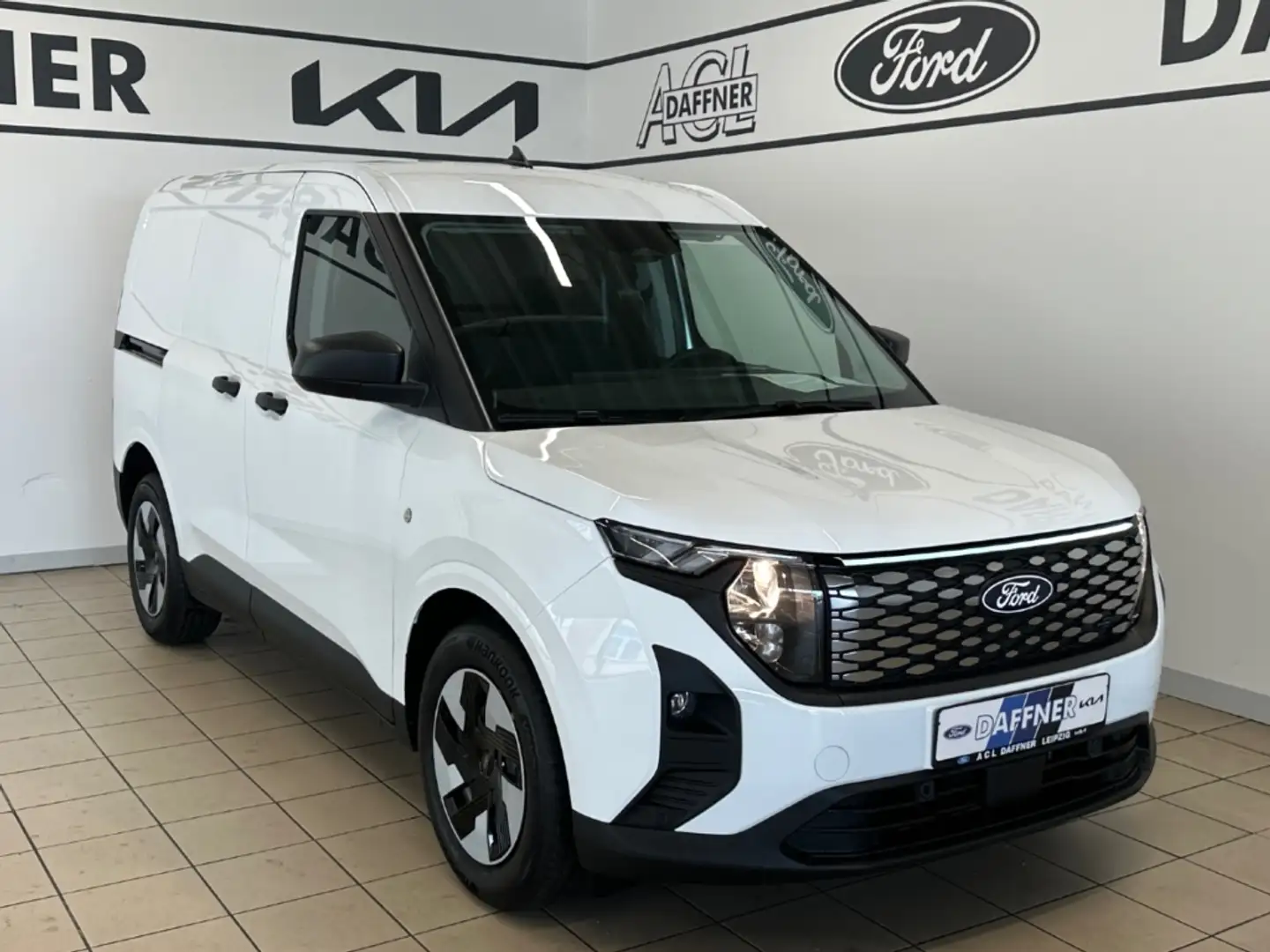 Ford Transit Courier BEV Trend Kamera Verkehrszeichenerk Biały - 1
