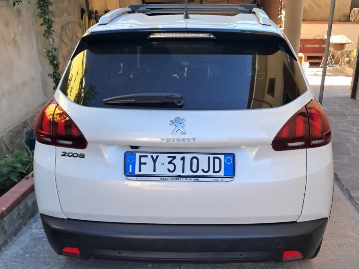 Peugeot 2008 2008 1.5 bluehdi Allure s Bianco - 2