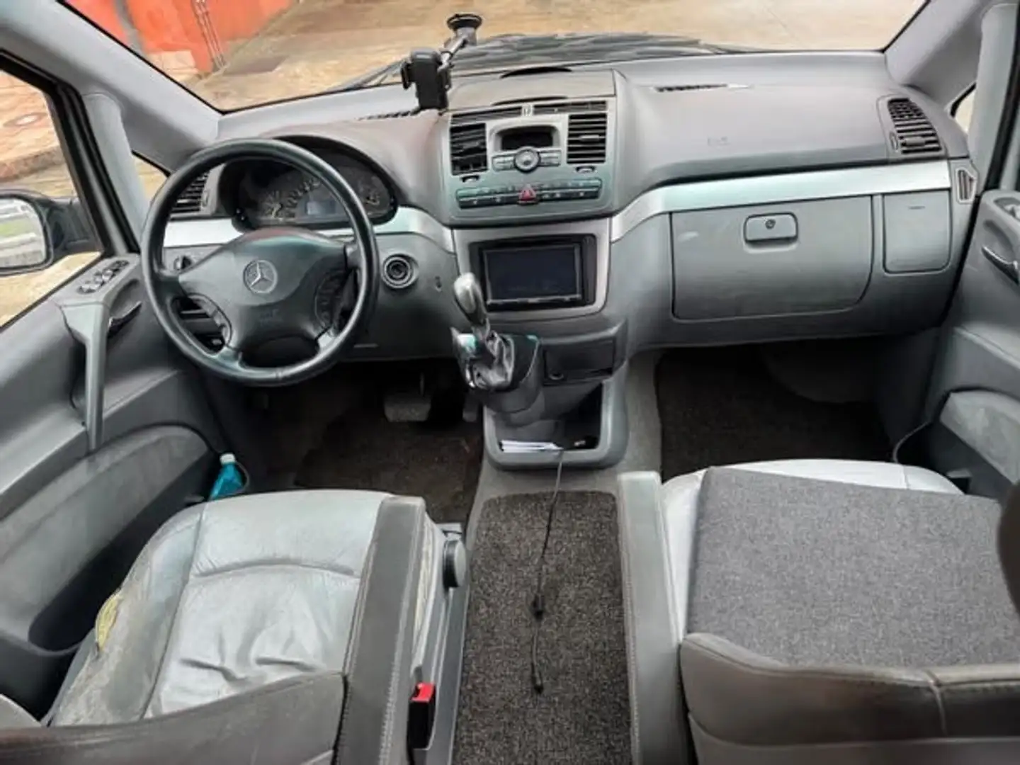 Mercedes-Benz Viano Viano 3.0 cdi V6 Ambiente EL auto Grün - 1