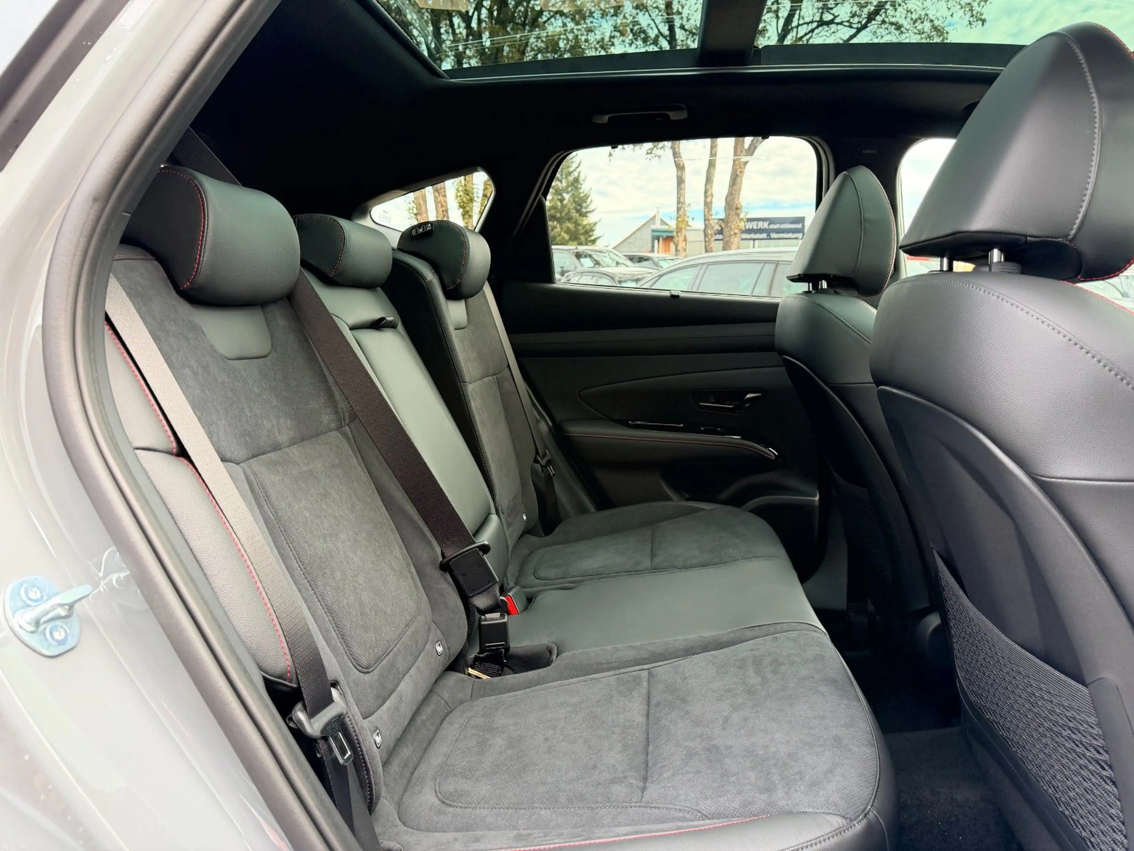 Hyundai TUCSON 1.6 T-GDi HEV 2WD N Line X — photo 15