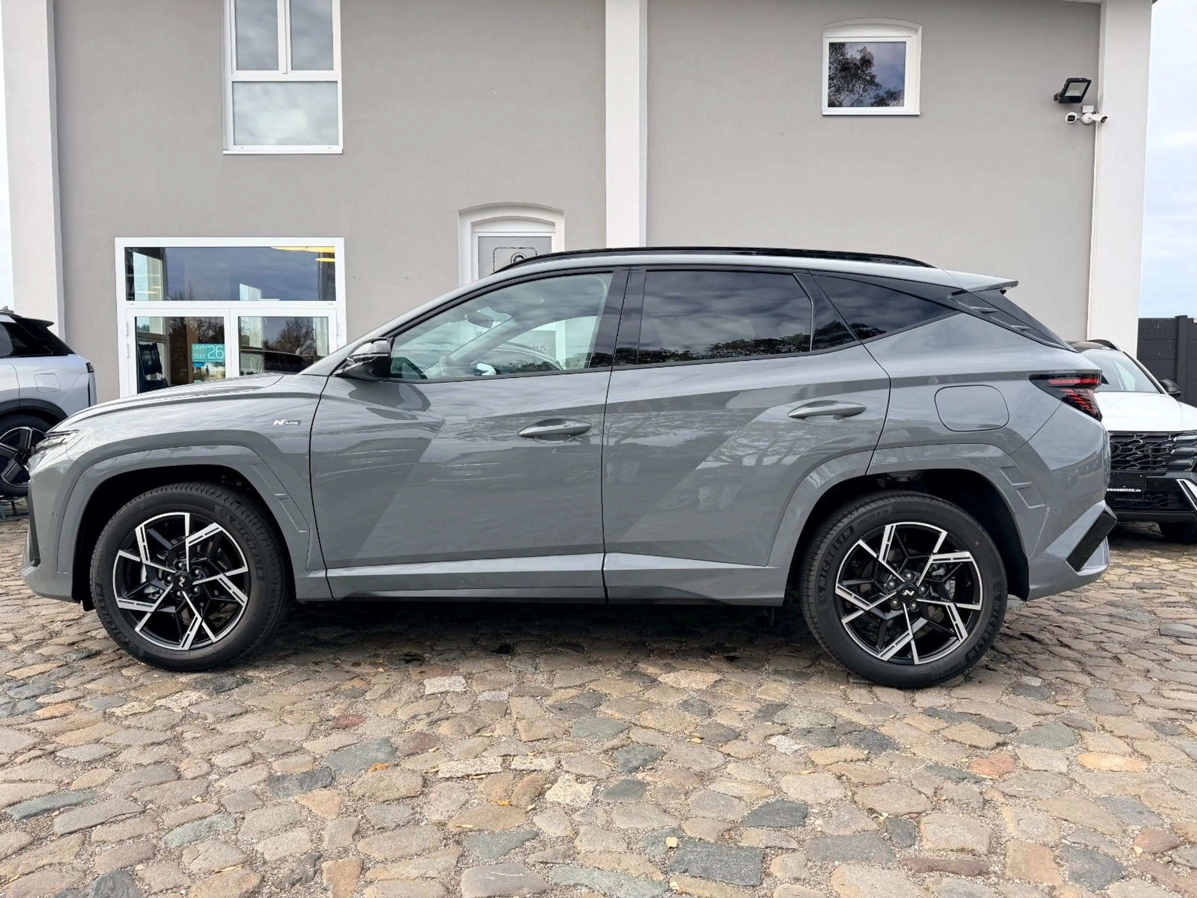 Hyundai TUCSON 1.6 T-GDi HEV 2WD N Line X — photo 3