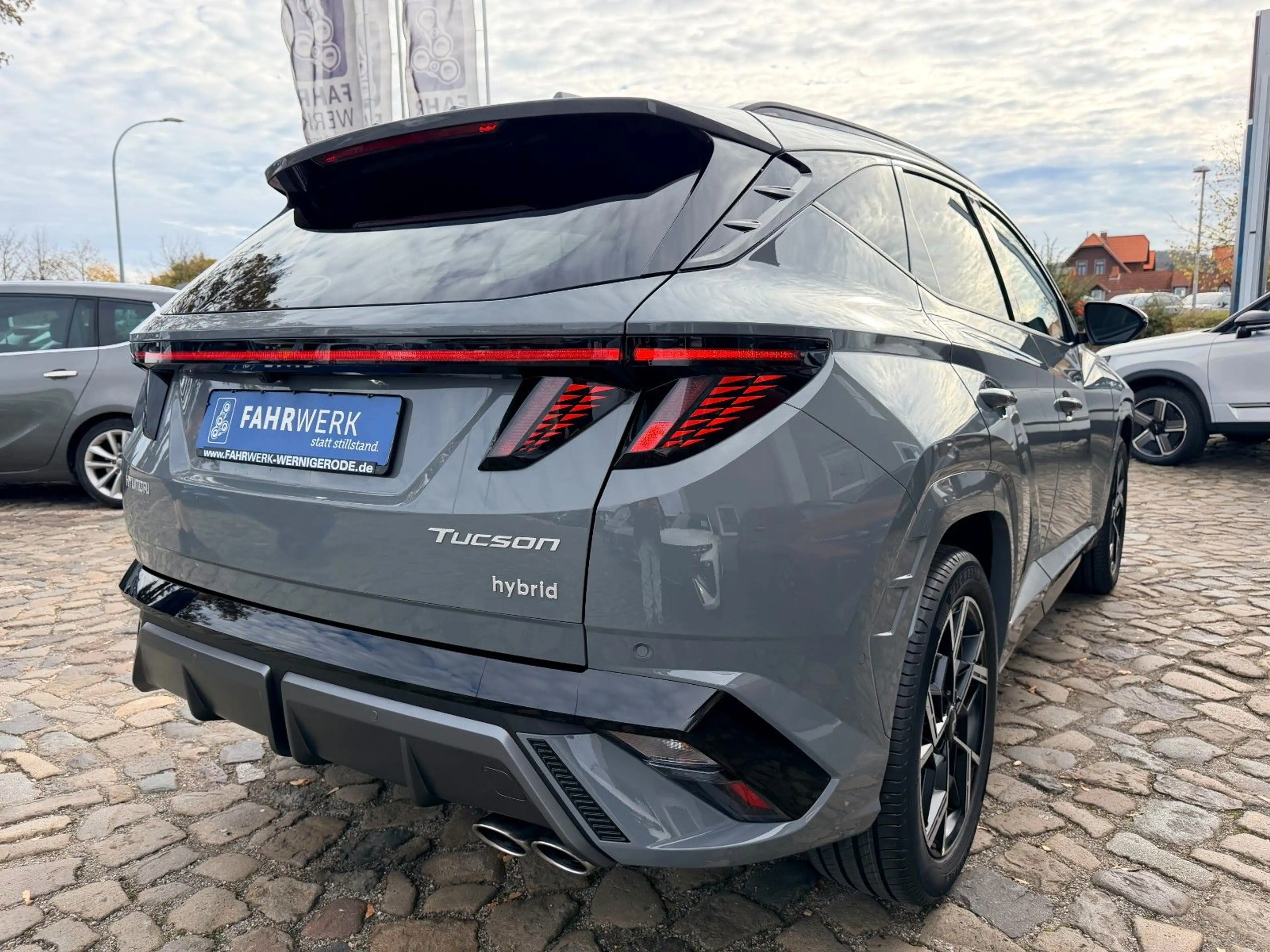 Hyundai TUCSON 1.6 T-GDi HEV 2WD N Line X — photo 6