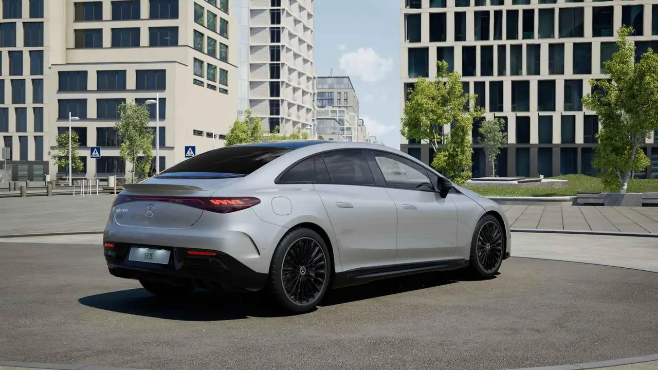 Mercedes-Benz EQE 300 2026