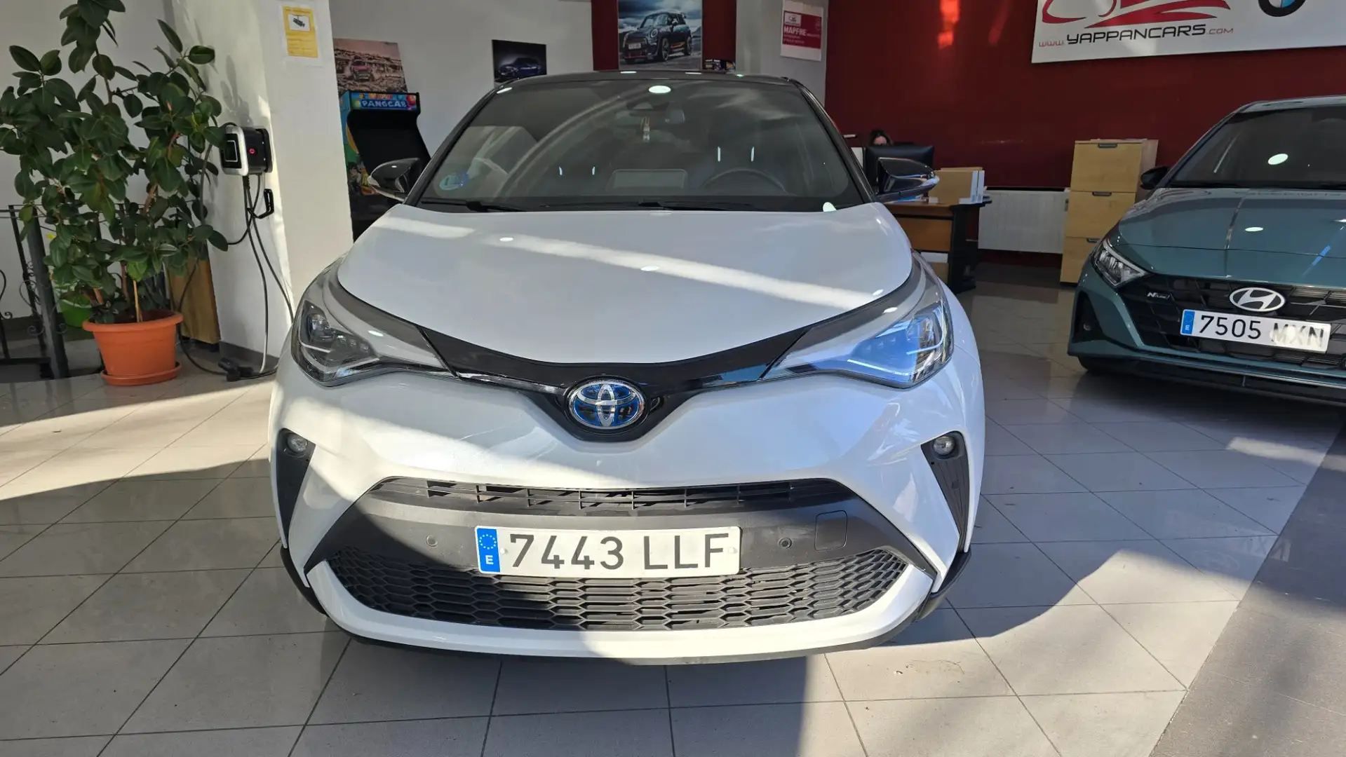 Toyota C-HR 180H Advance Luxury Blanco - 2