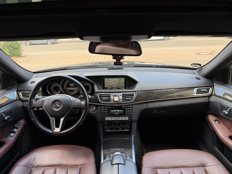 Mercedes-Benz E 350 E Limousine E 350 CGI BlueEfficiency — photo 11