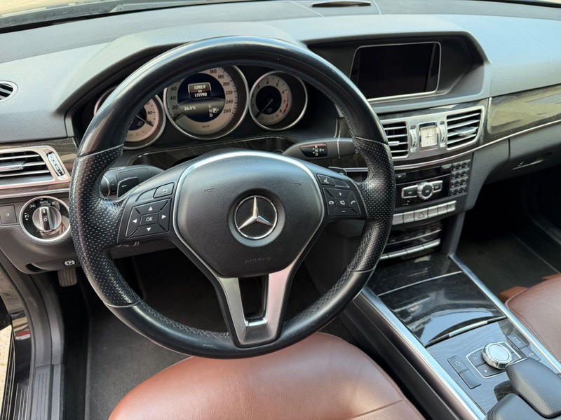 Mercedes-Benz E 350 E Limousine E 350 CGI BlueEfficiency — photo 14