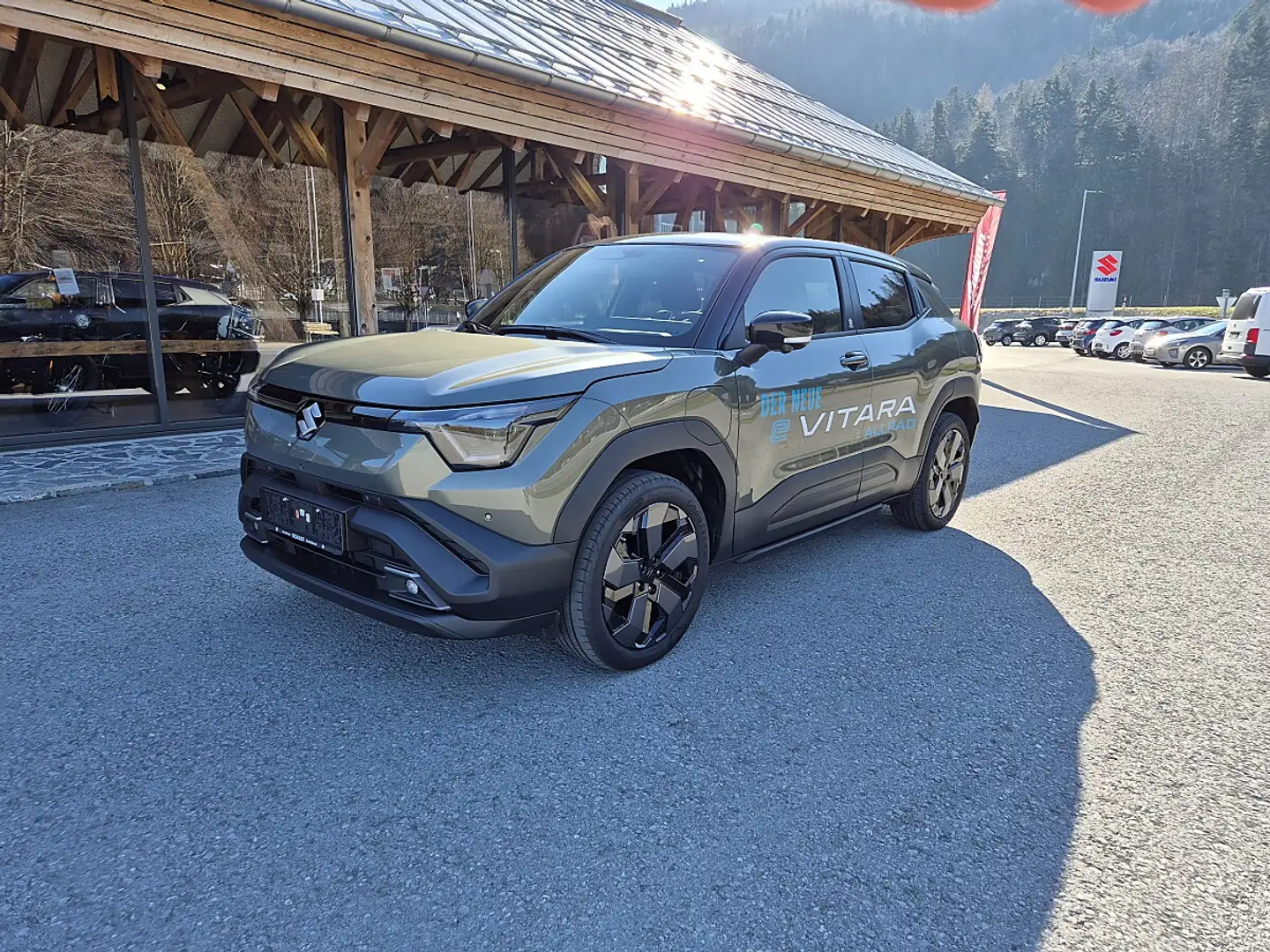 Suzuki Vitara elektro 61kWh GL+ Allgrip-e Flash Grün - 1