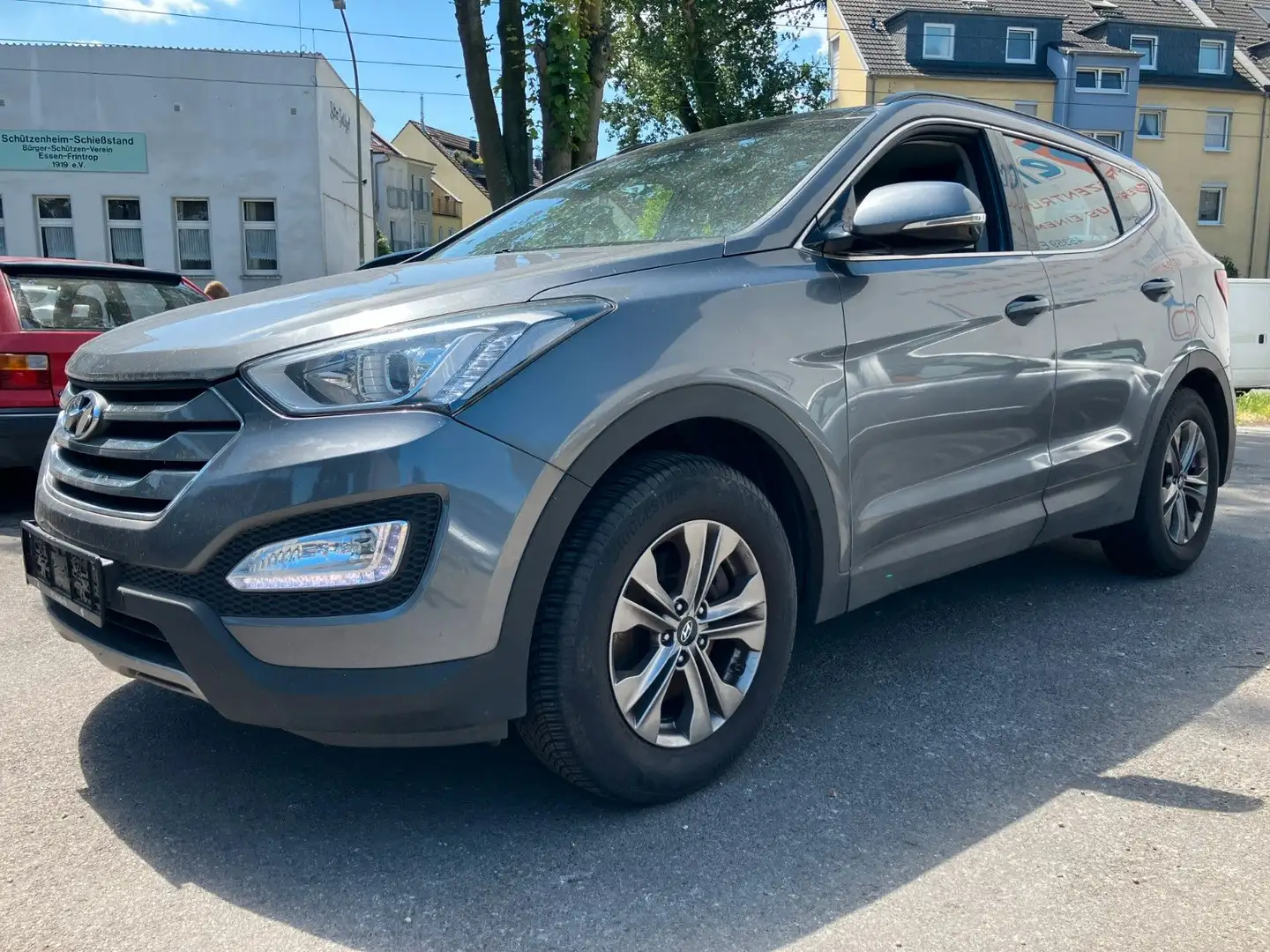 Hyundai SANTA FE Trend 2WD Silber - 1