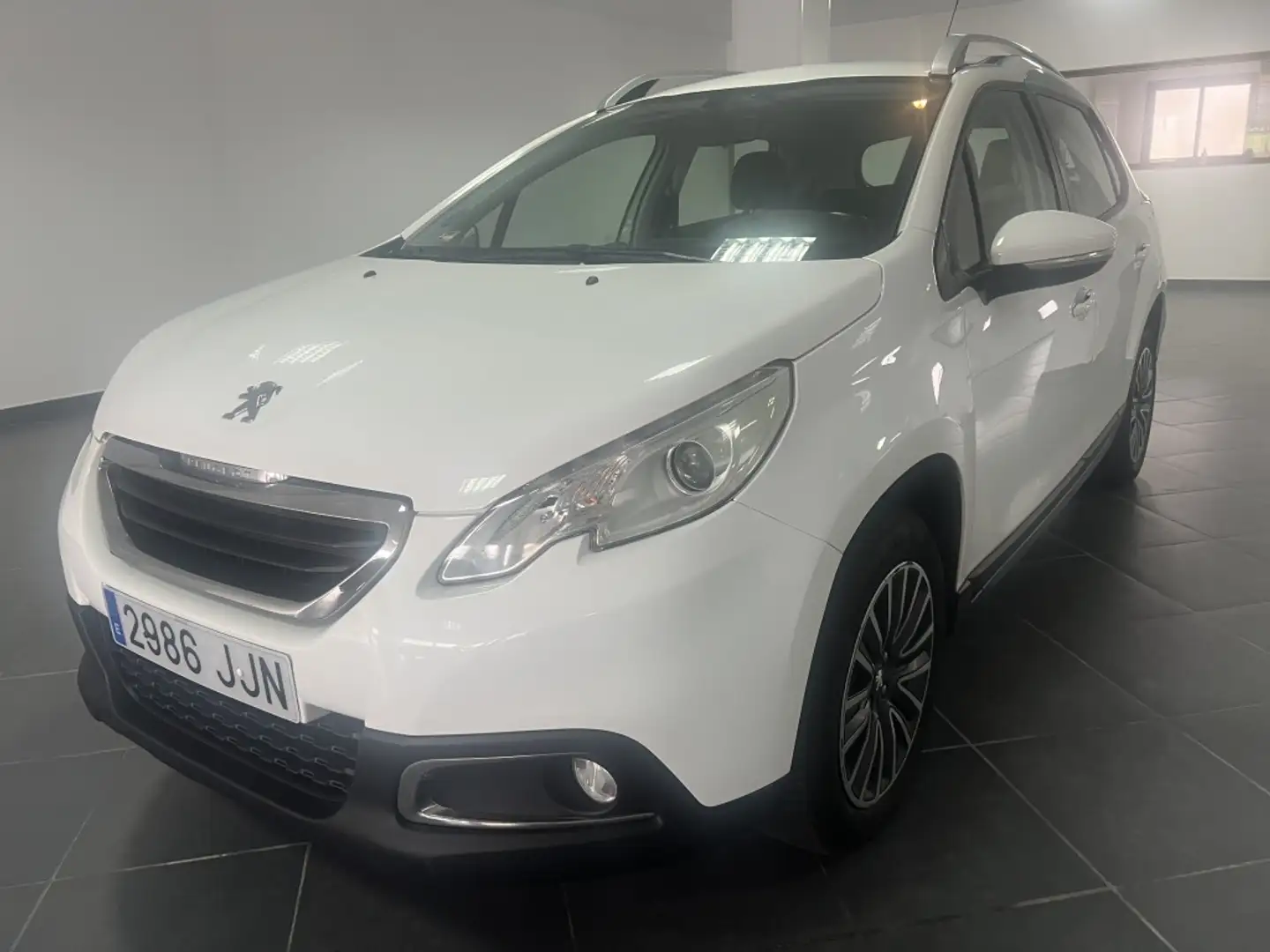 Peugeot 2008 1.6 BlueHDI S&S Allure 100 Blanco - 2
