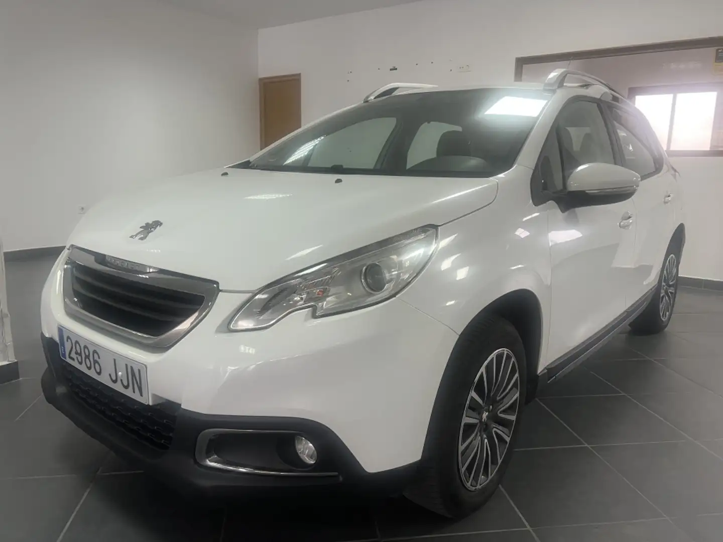 Peugeot 2008 1.6 BlueHDI S&S Allure 100 Blanco - 1