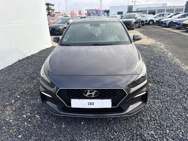 Hyundai i30 N-LINE DCT ACC NAVI SHZ RFK 1.4 T-GDi DCT 103kW...