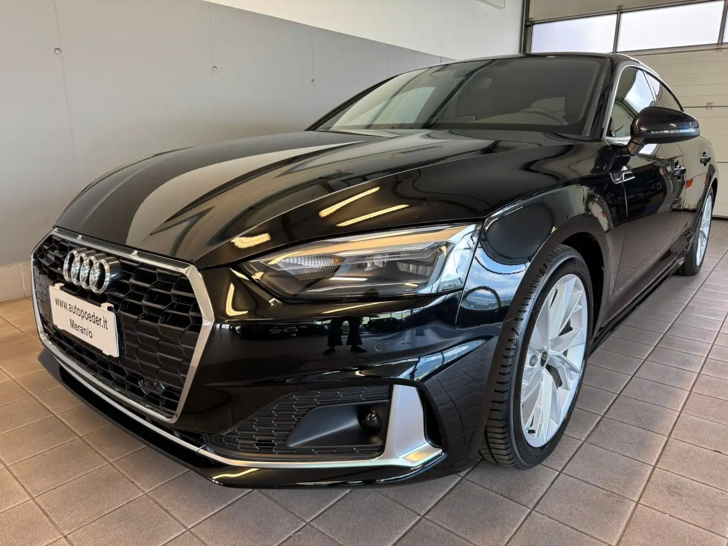 Audi A5 SPB 40 TFSI quattro S tronic Business Advanced Nero - 1