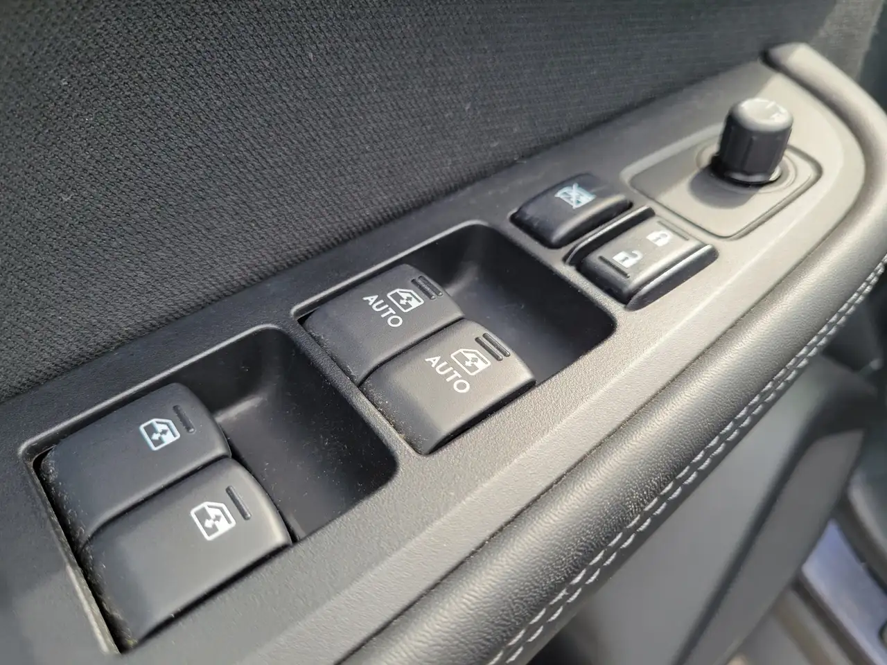 Subaru OUTBACK photo Subaru OUTBACK