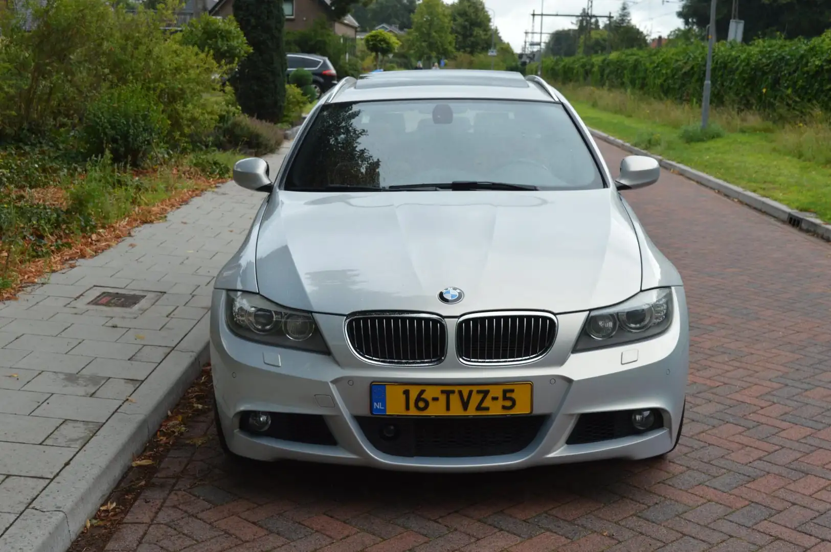 BMW 335 3-serie Touring 335xi M-pakket/Org NL/NAP/panorama Gris - 2