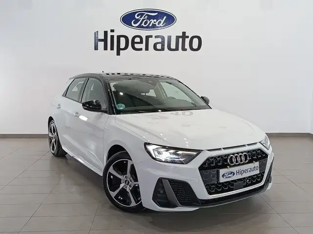 Audi A1 30 TFSI Adrenalin Black Edition