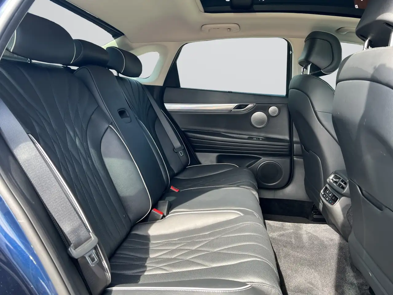 Genesis G80 снимка Genesis G80