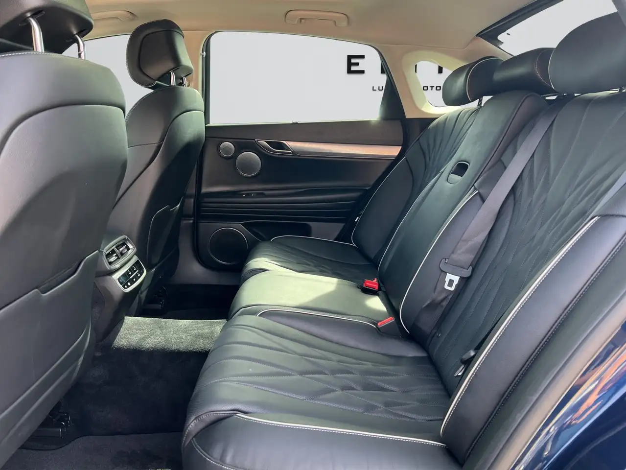 Genesis G80 снимка Genesis G80