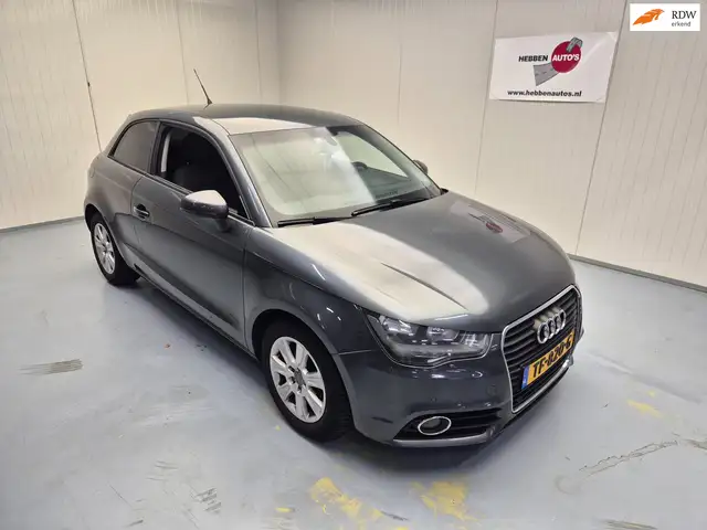 Audi A1 1.6 TDI S edition Navi Airco Cruise Control Alu Ve