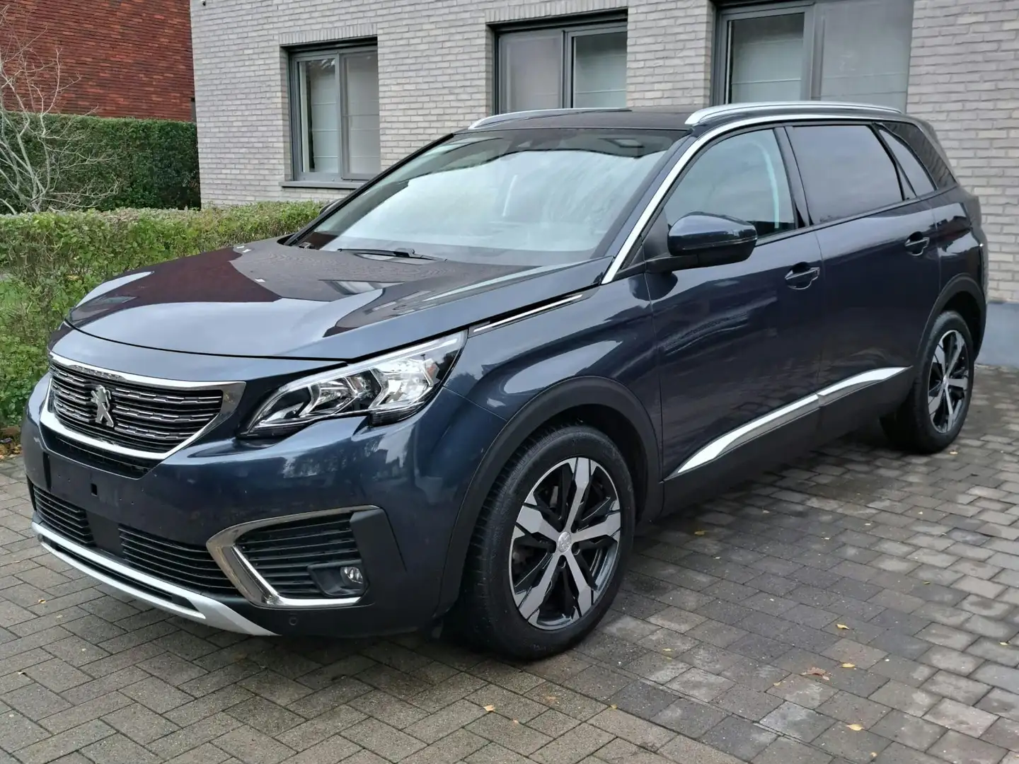 Peugeot 5008 5008 BlueHDi 130 EAT8 Active Business-Paket Bleu - 1