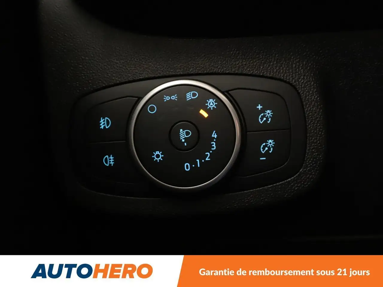 Ford Fiesta 5 portes — photo 26