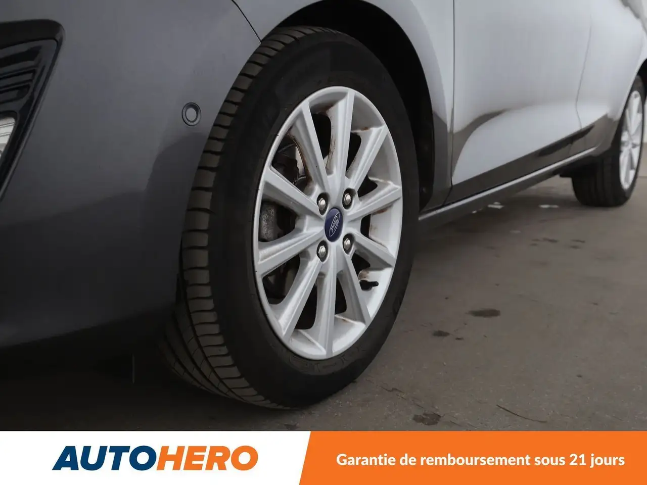 Ford Fiesta 5 portes — photo 28