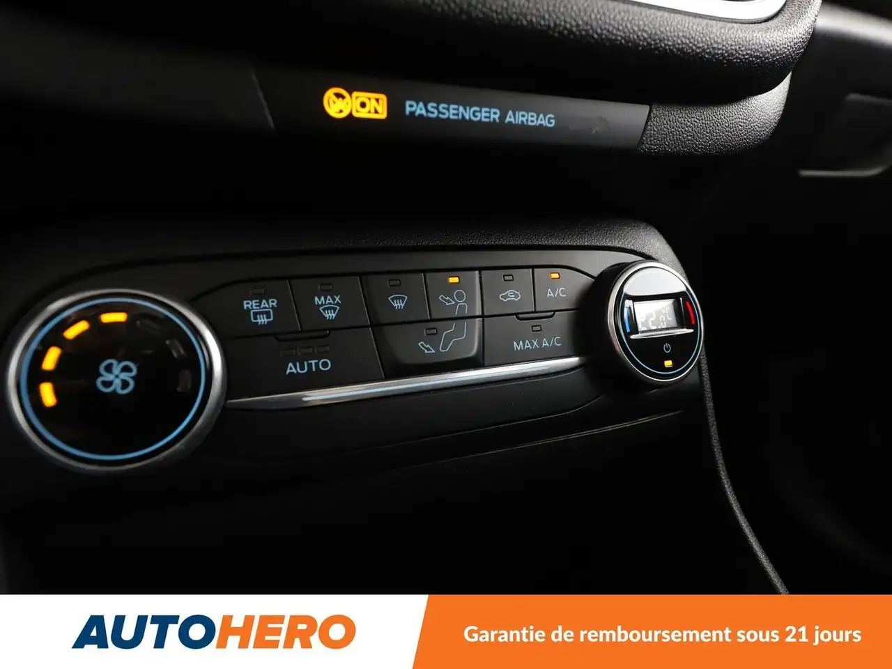 Ford Fiesta 5 portes — photo 24