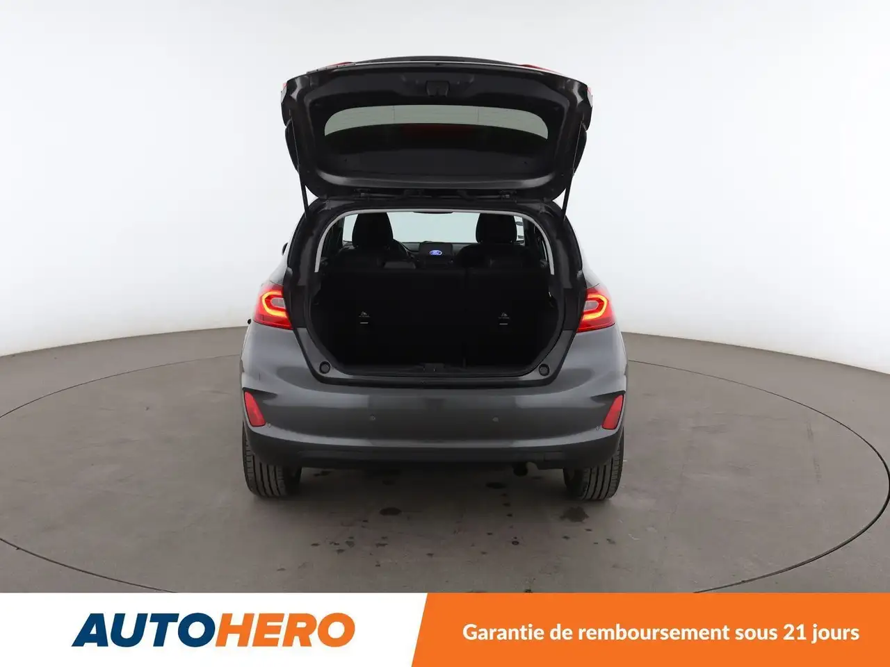Ford Fiesta 5 portes — photo 16