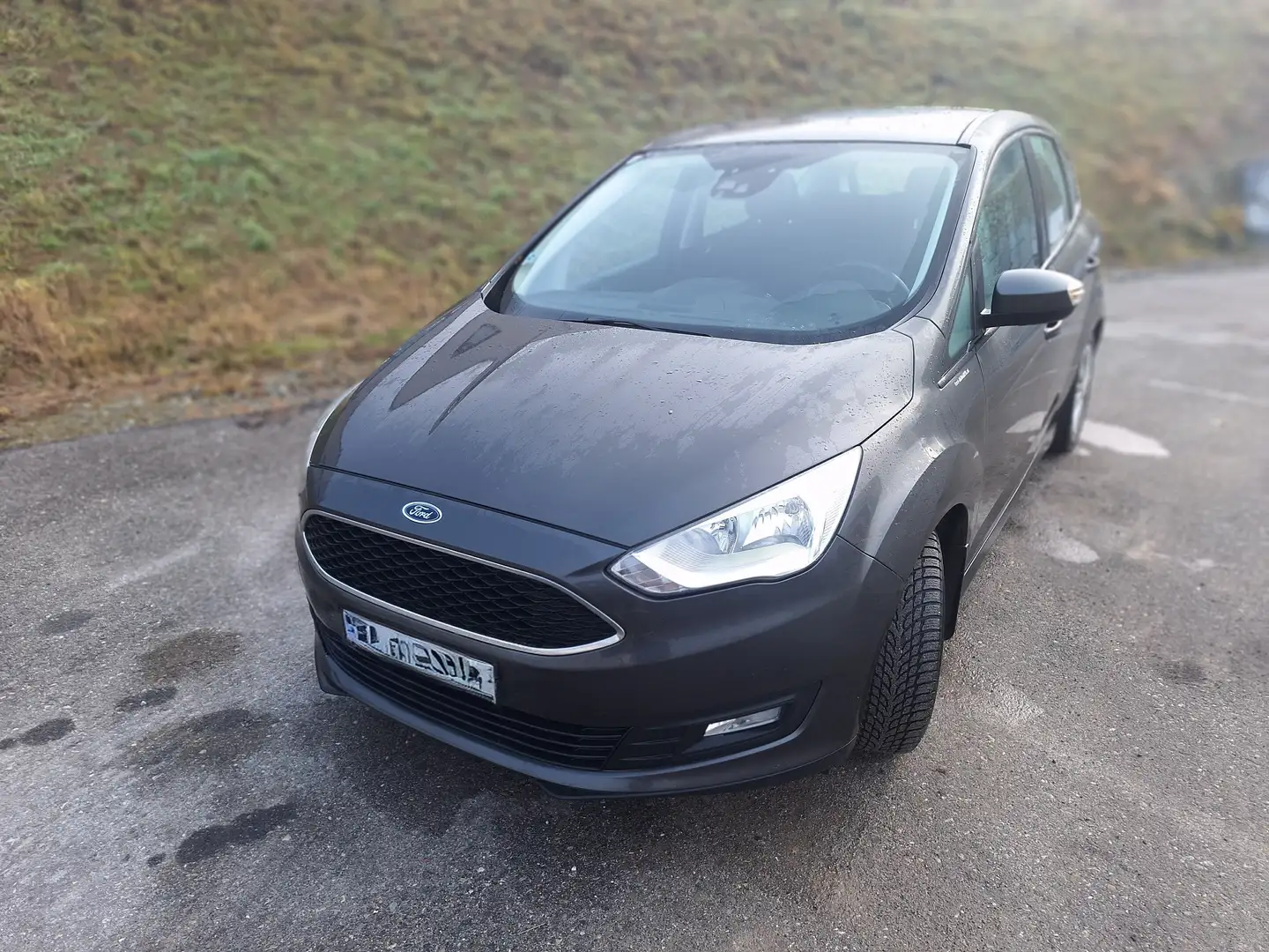Ford C-Max C-MAX Titanium 1,5 TDCiTitanium Grau - 1