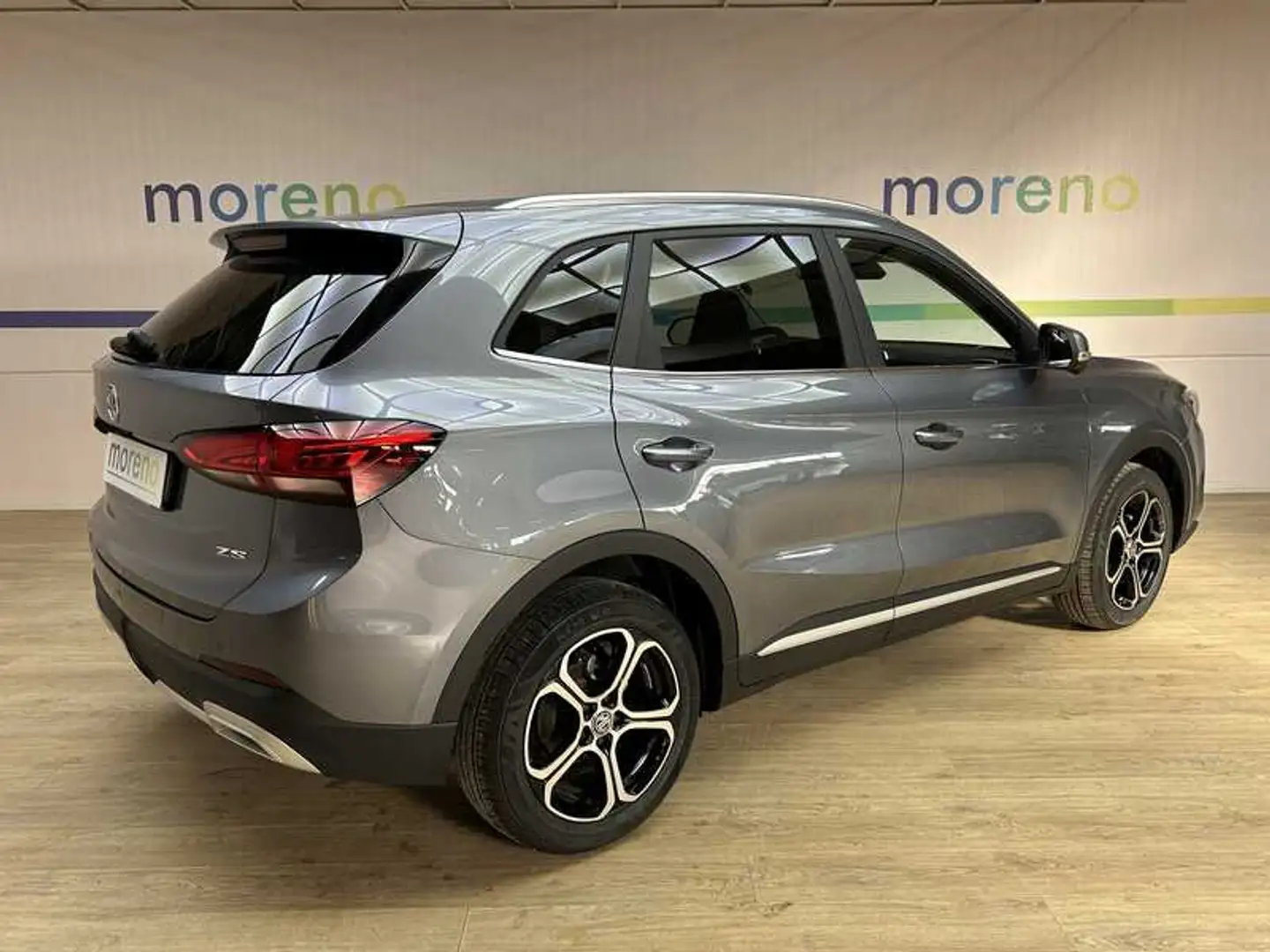 MG ZS 1.5 Comfort Grau - 2