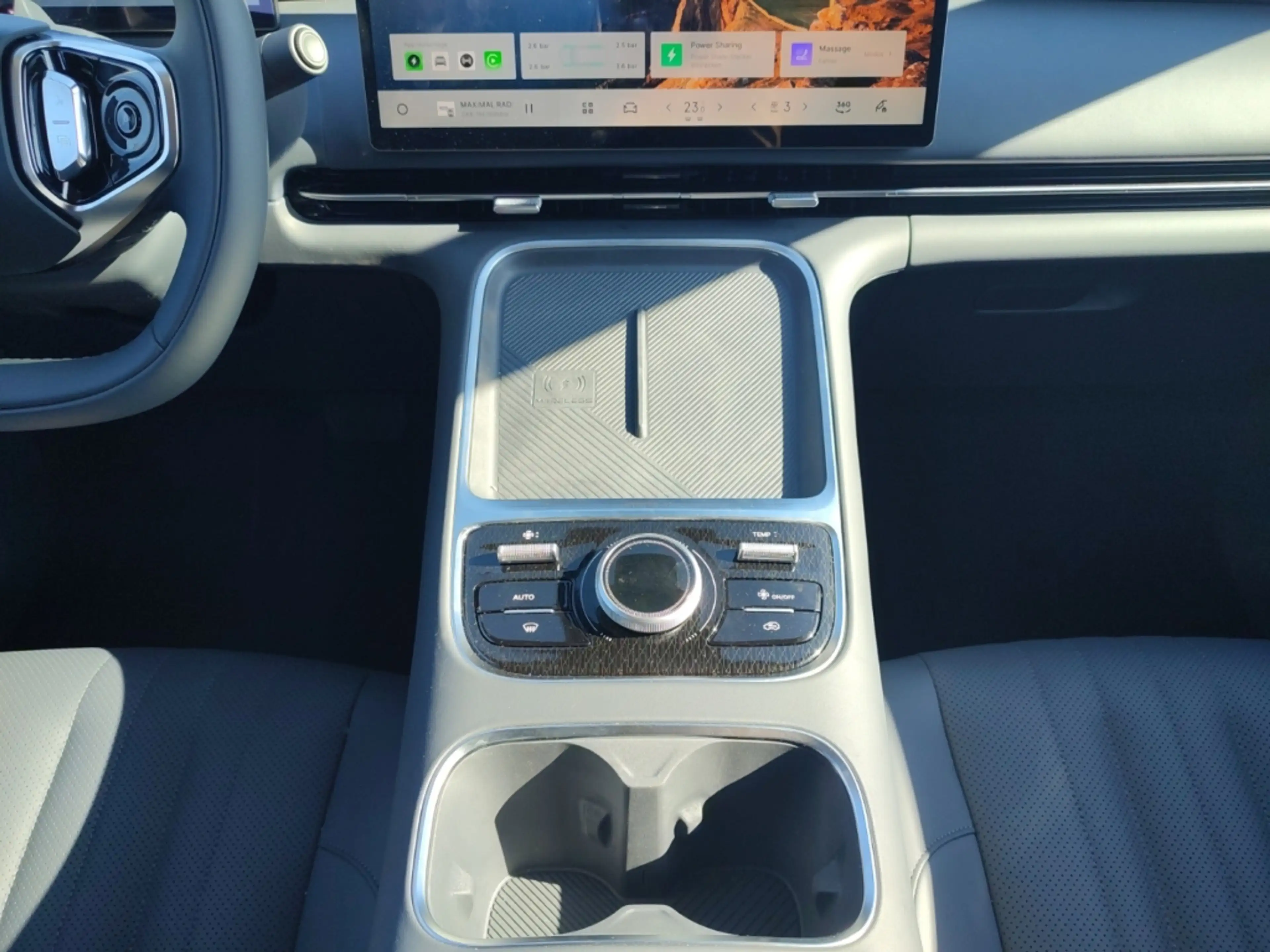 Geely Starray EM-i MAX+ PANO Massage LEDER HUD Autom Klimaaut NAVI  A — photo 14