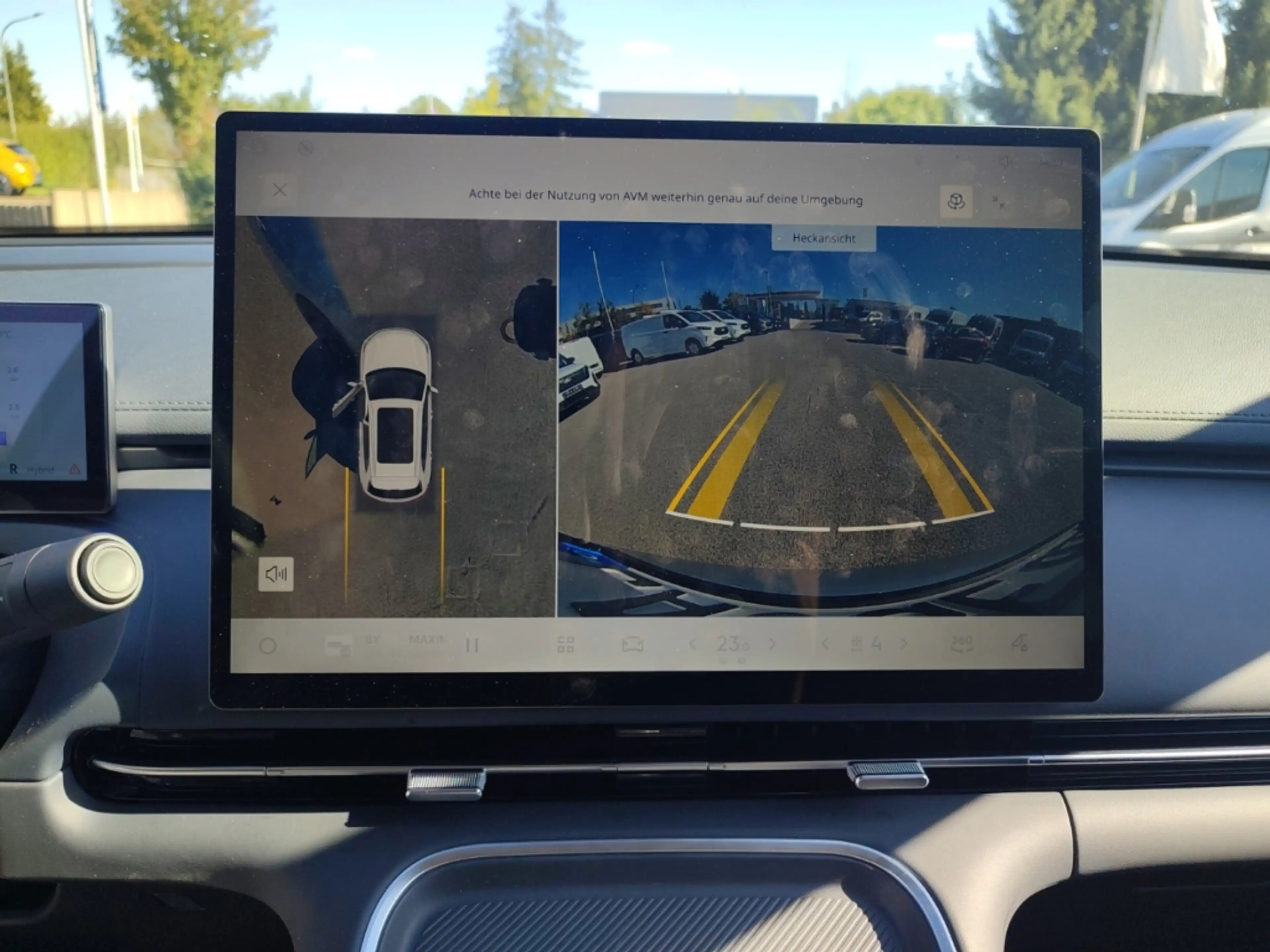 Geely Starray EM-i MAX+ PANO Massage LEDER HUD Autom Klimaaut NAVI  A — photo 11