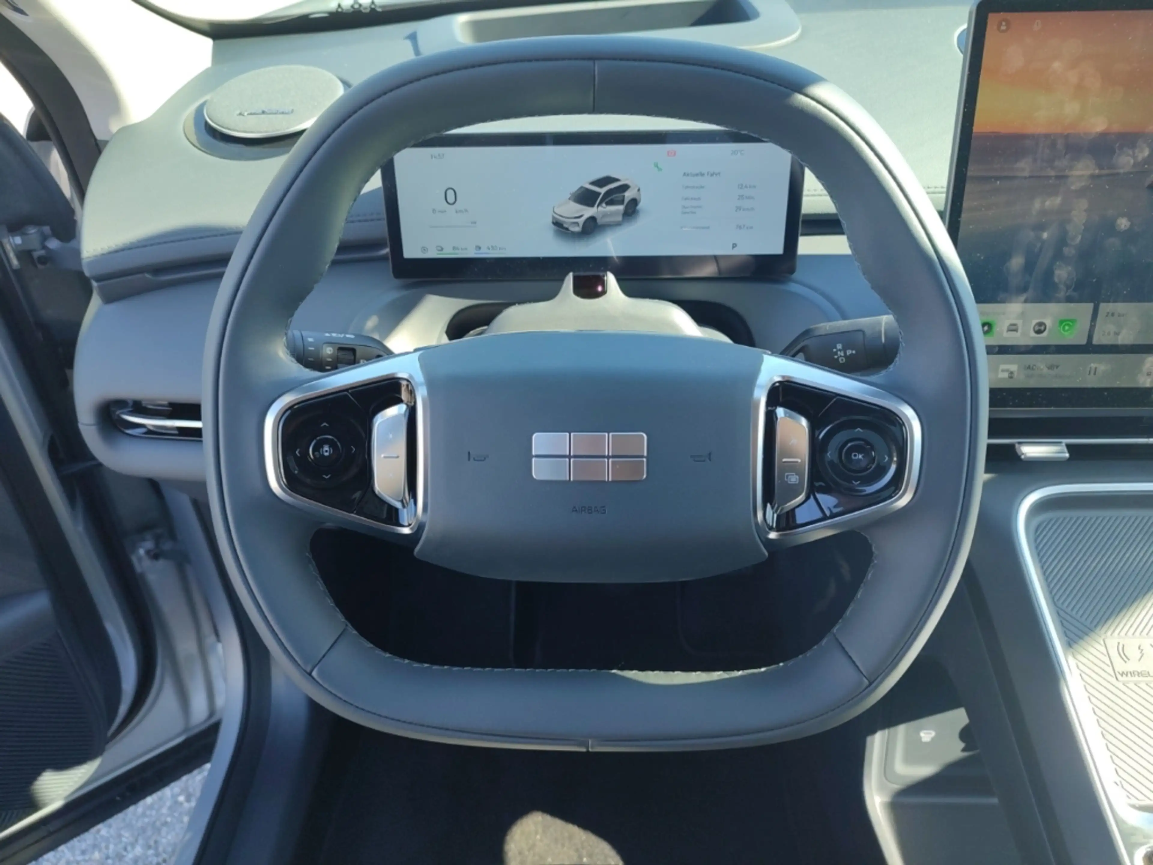Geely Starray EM-i MAX+ PANO Massage LEDER HUD Autom Klimaaut NAVI  A — photo 9