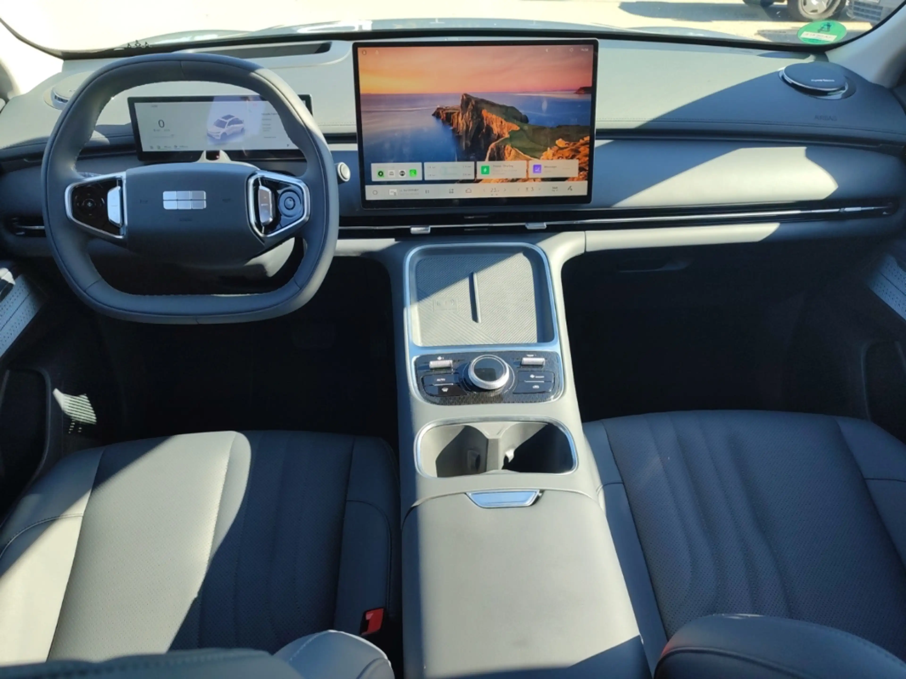 Geely Starray EM-i MAX+ PANO Massage LEDER HUD Autom Klimaaut NAVI  A — photo 13